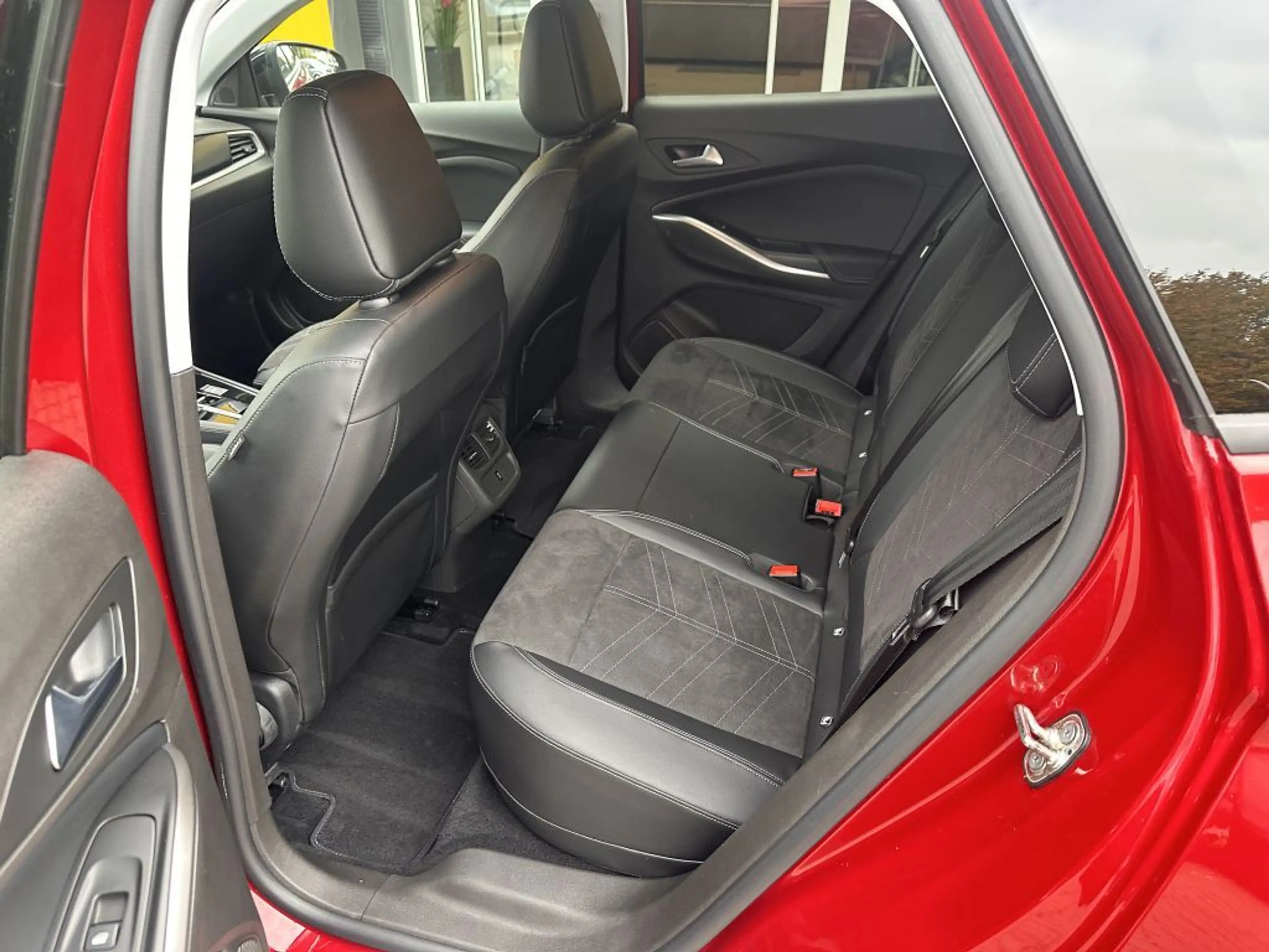 Opel Grandland X Grandland PHEV Elegance - AHK — photo 13