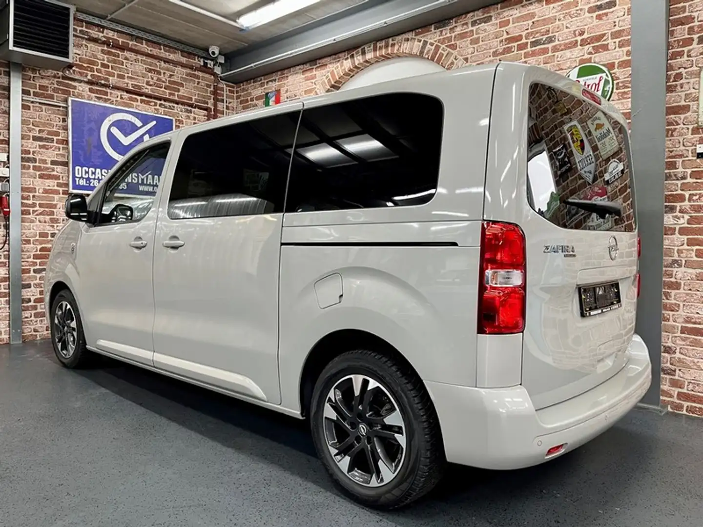 Opel Zafira Life ZAFIRA LIFE 2.0 D 177cv Auto M-EDITION (8PLACES) Gris - 2