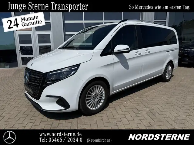 Mercedes-Benz V 220 d Style lang Distronic AHK Standheizung el. Türen Basic/Navi/Autom./Klima/Burmester® Surround Soundsystem/Sitzhzg.