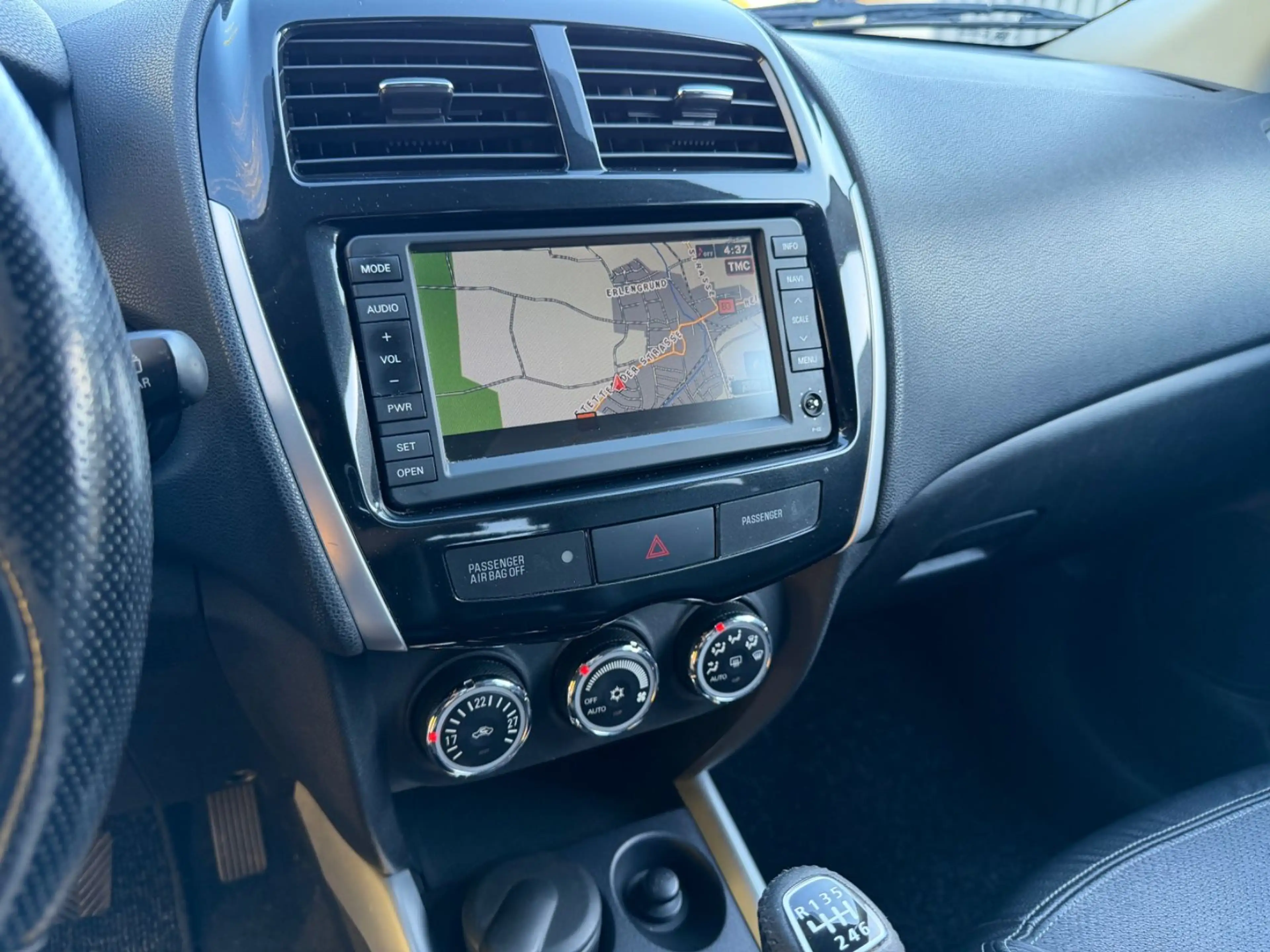 Peugeot 4008 Allure 4WD Leder Kamera Pdc Soundsys.8xAlu — photo 17