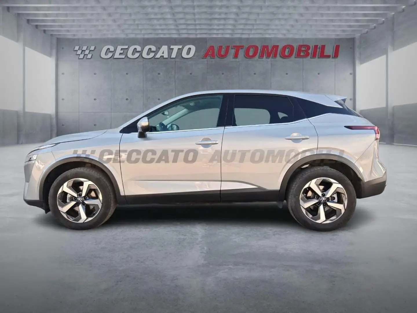 Nissan Qashqai Qashqai 1.3 mhev N-Connecta 2wd 158cv xtronic Grijs - 2