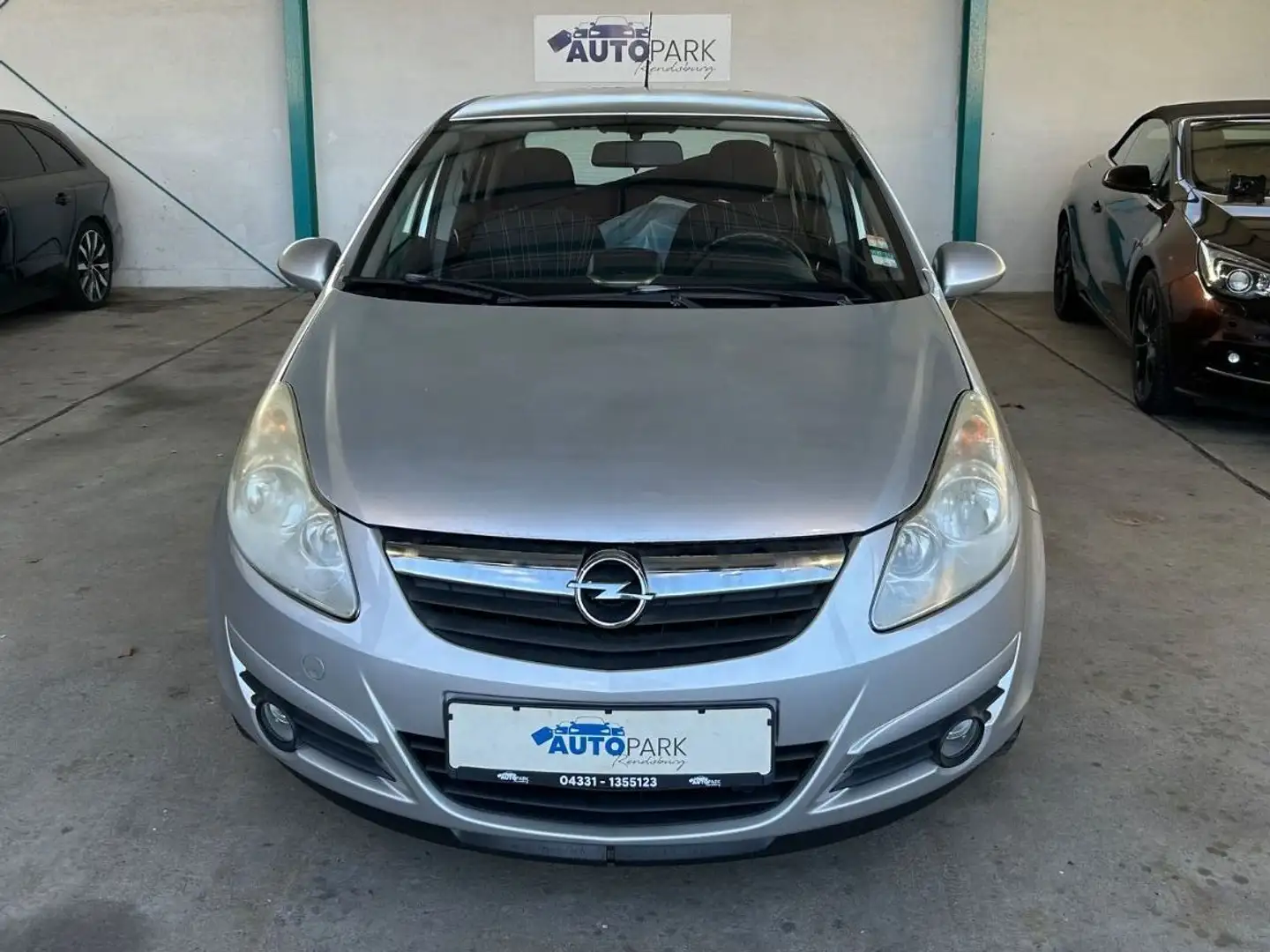 Opel Corsa D CATCH ME Silber - 2