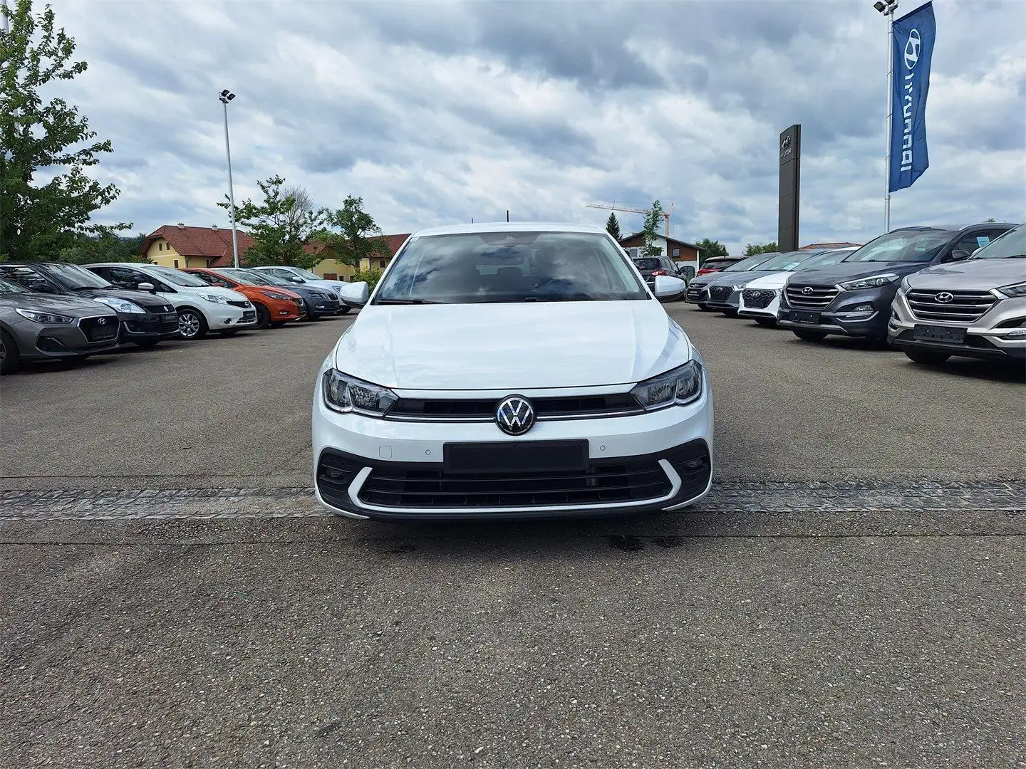 Volkswagen Polo 1,0 4Me Weiß - 2