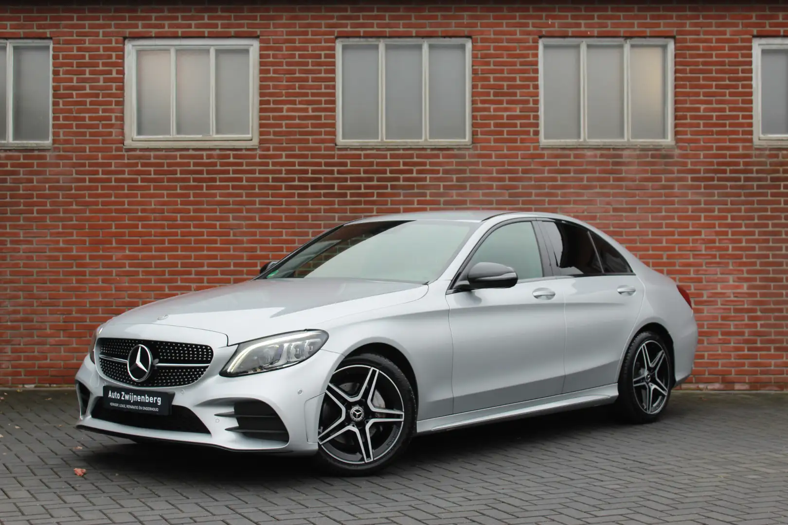 Mercedes-Benz C 200 d Business Solution AMG | Carplay | Camera | Cruis Grijs - 1