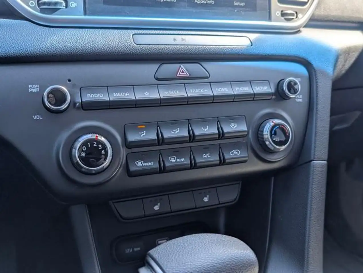 Kia Sportage снимка Kia Sportage
