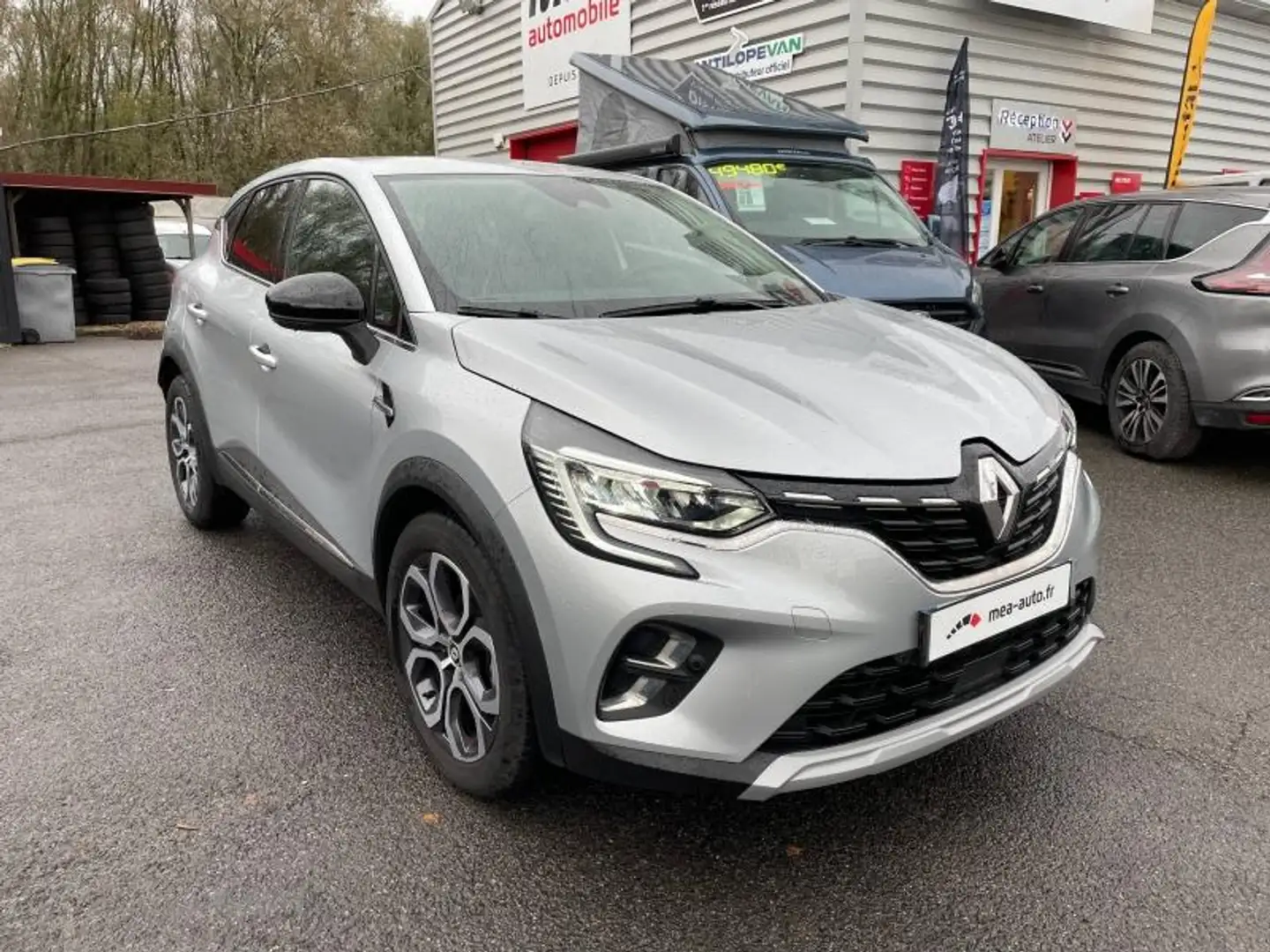 Renault Captur 1.3 TCe mild hybrid 140ch Techno Gris - 1