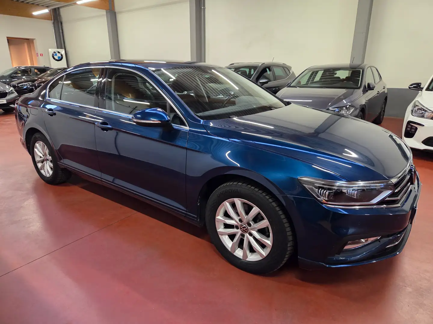 Volkswagen Passat 1.5TSi + LED + NAVI + CAMERA + IQ DRIVE + Garantie Azul - 2