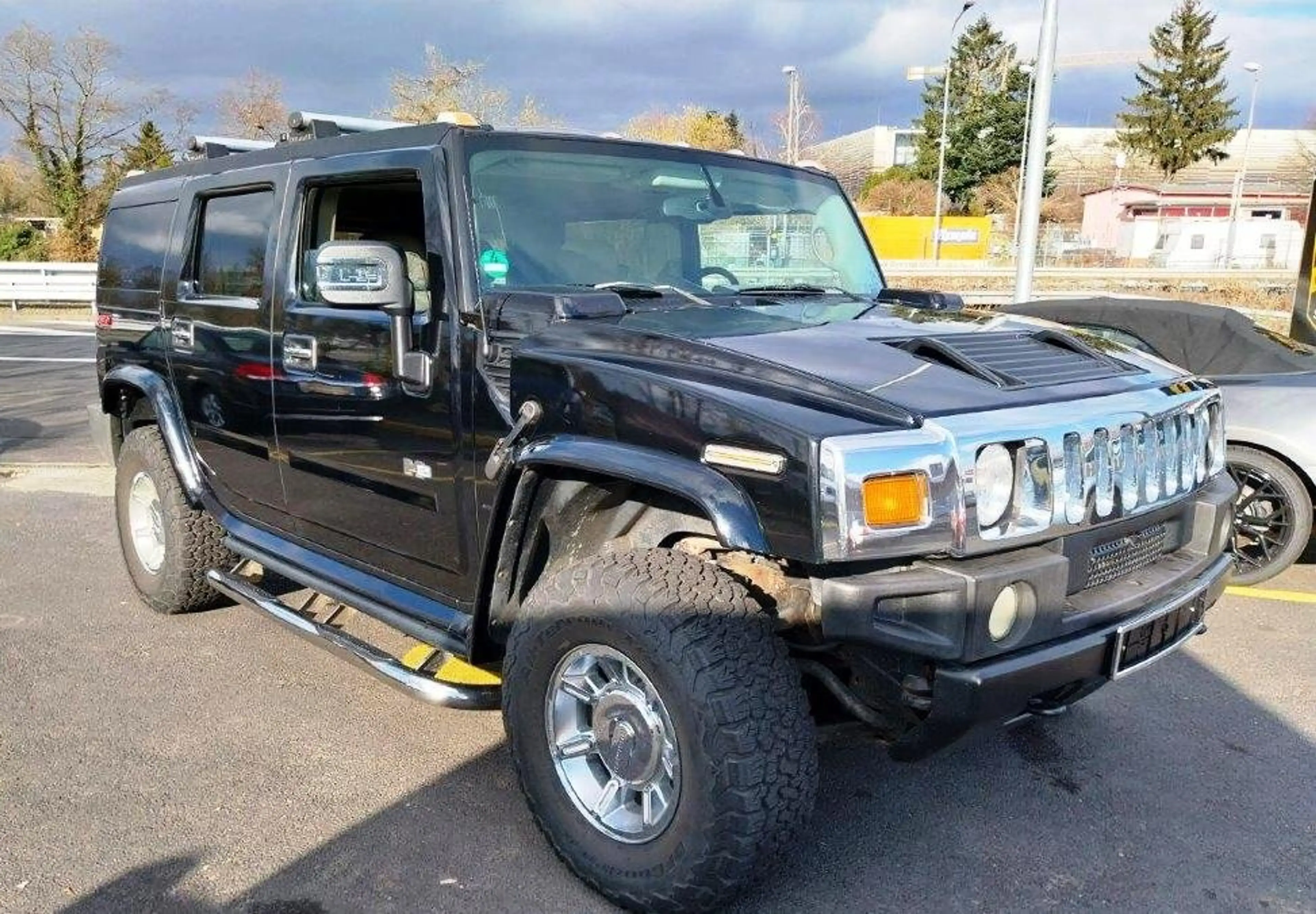 HUMMER H2 — photo 3