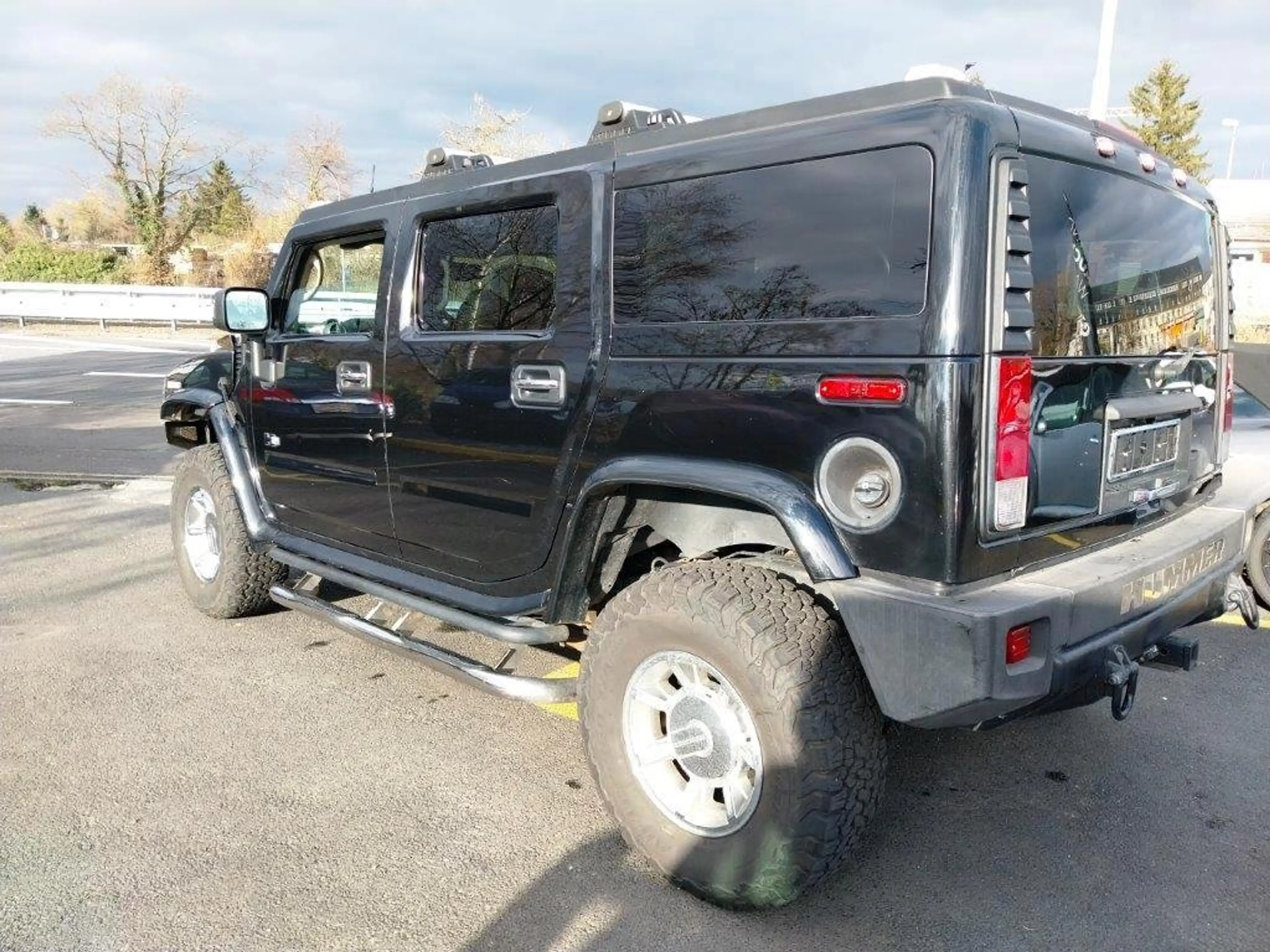 HUMMER H2 — photo 6