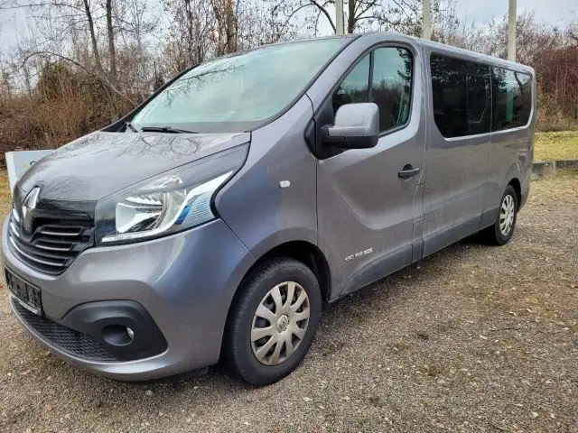 Renault Trafic Grand Combi Expr 2,9t 9 Sitzer 145 dCi -NAVI-KLIMA