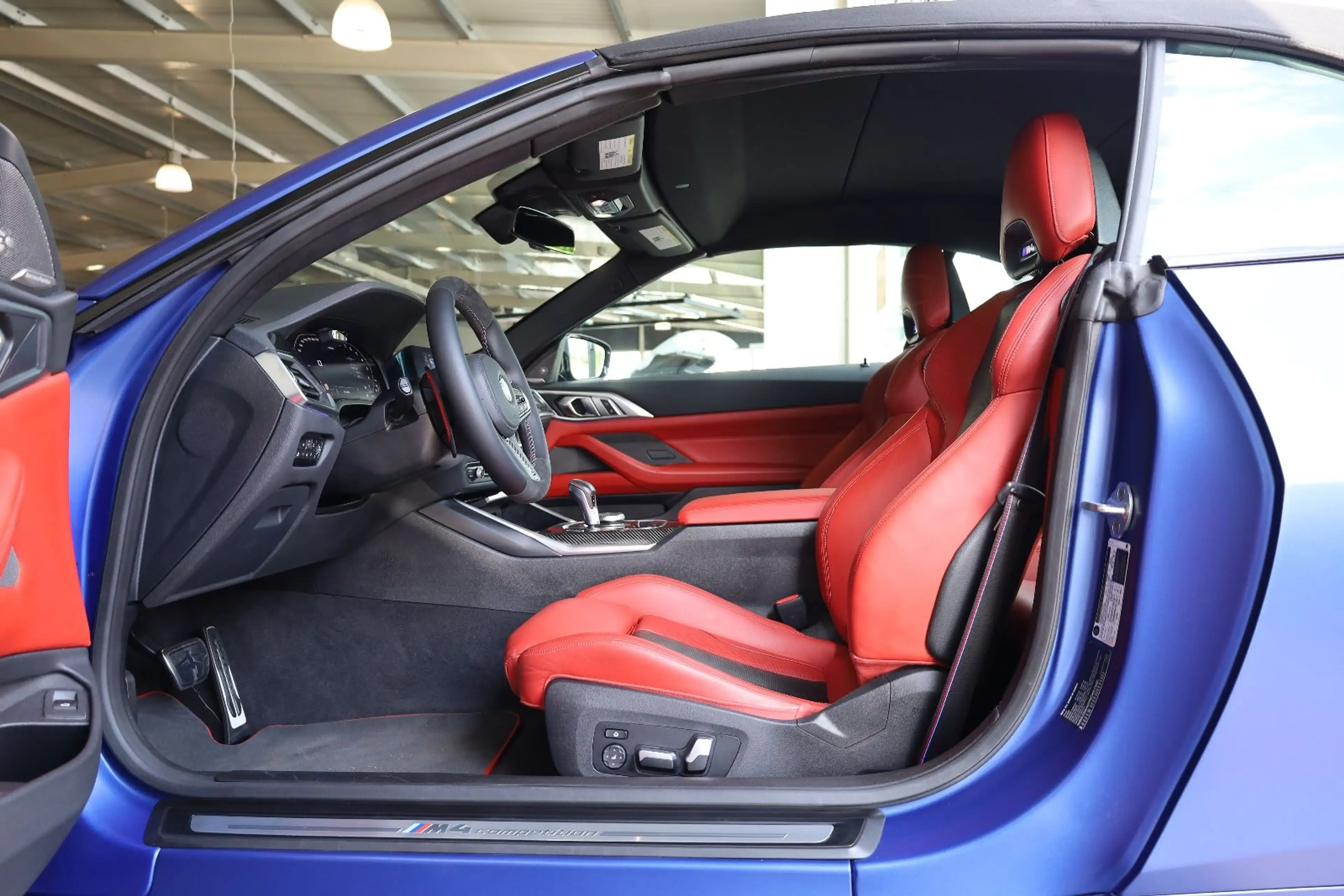 BMW M4 Competition xDrive Cabrio/360*/Laser/R19*20 — photo 14