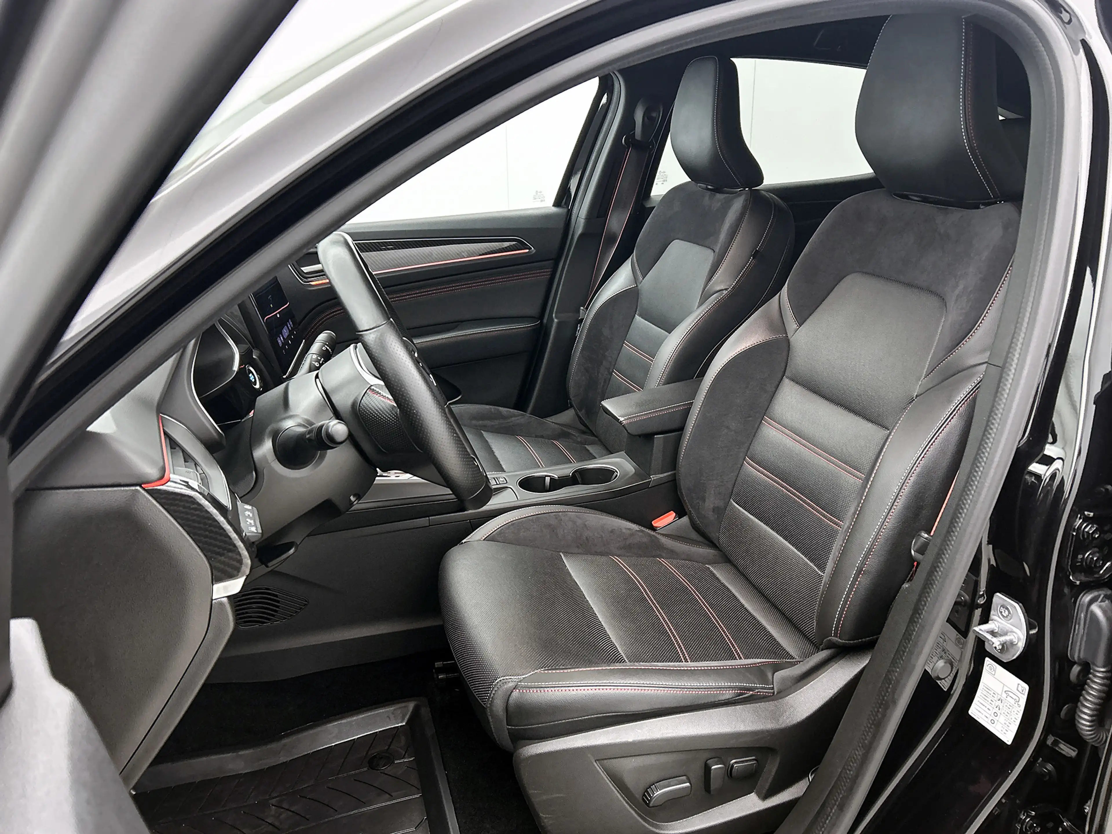 Renault Arkana 1.6 E-Tech Hybrid 145 R.S. Line | Camera | Adaptiv — photo 5