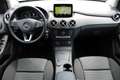 Mercedes-Benz B 180 /AUS 1.HAND/NUR 31.700 KM/NAVI/PDC/AHK/ALU Gris - thumbnail 11