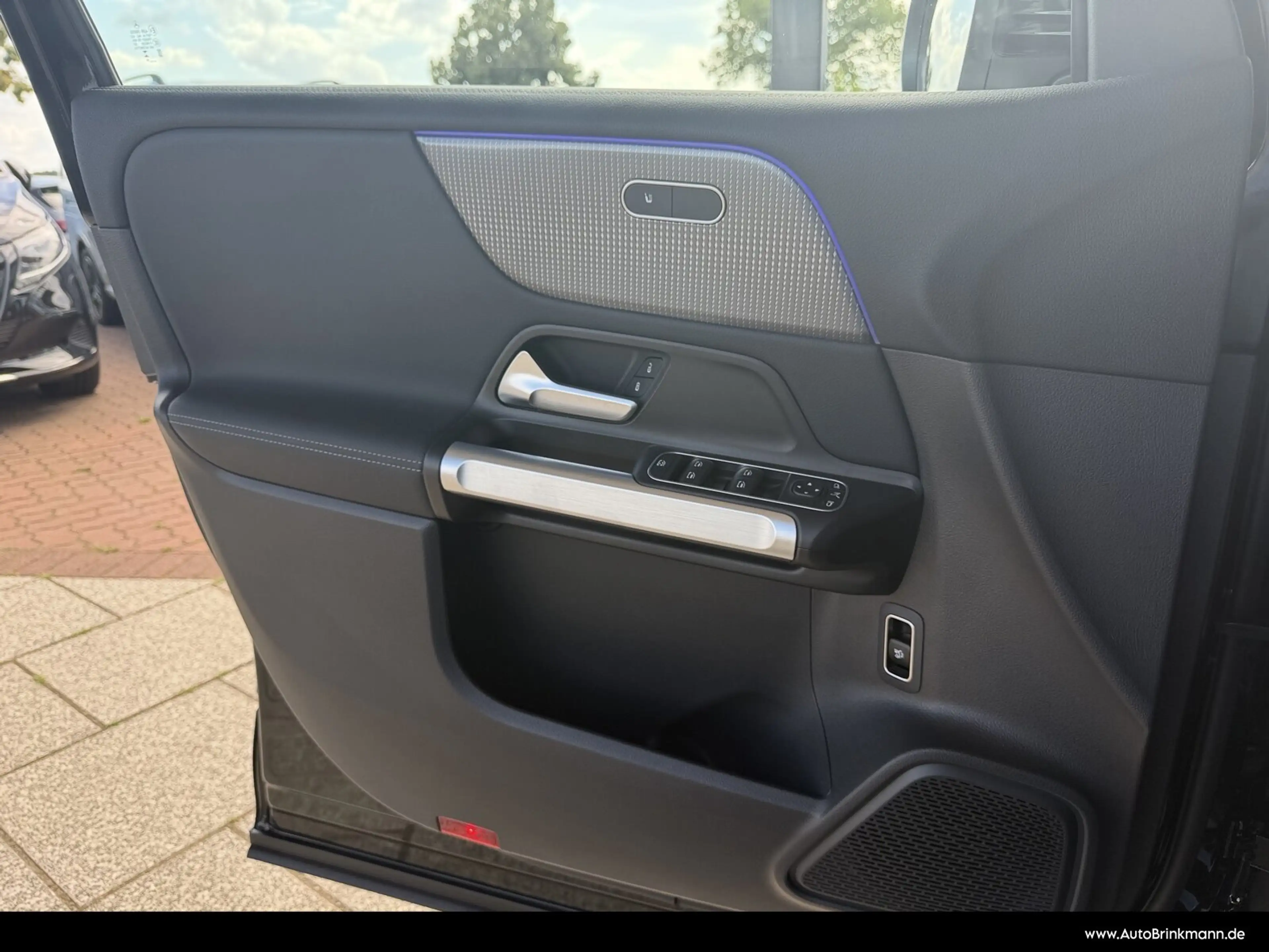Mercedes-Benz EQB 250 EQB 250 PROGESSIVE/LED/KAMERA/MBUX Progressive SHZ — photo 15