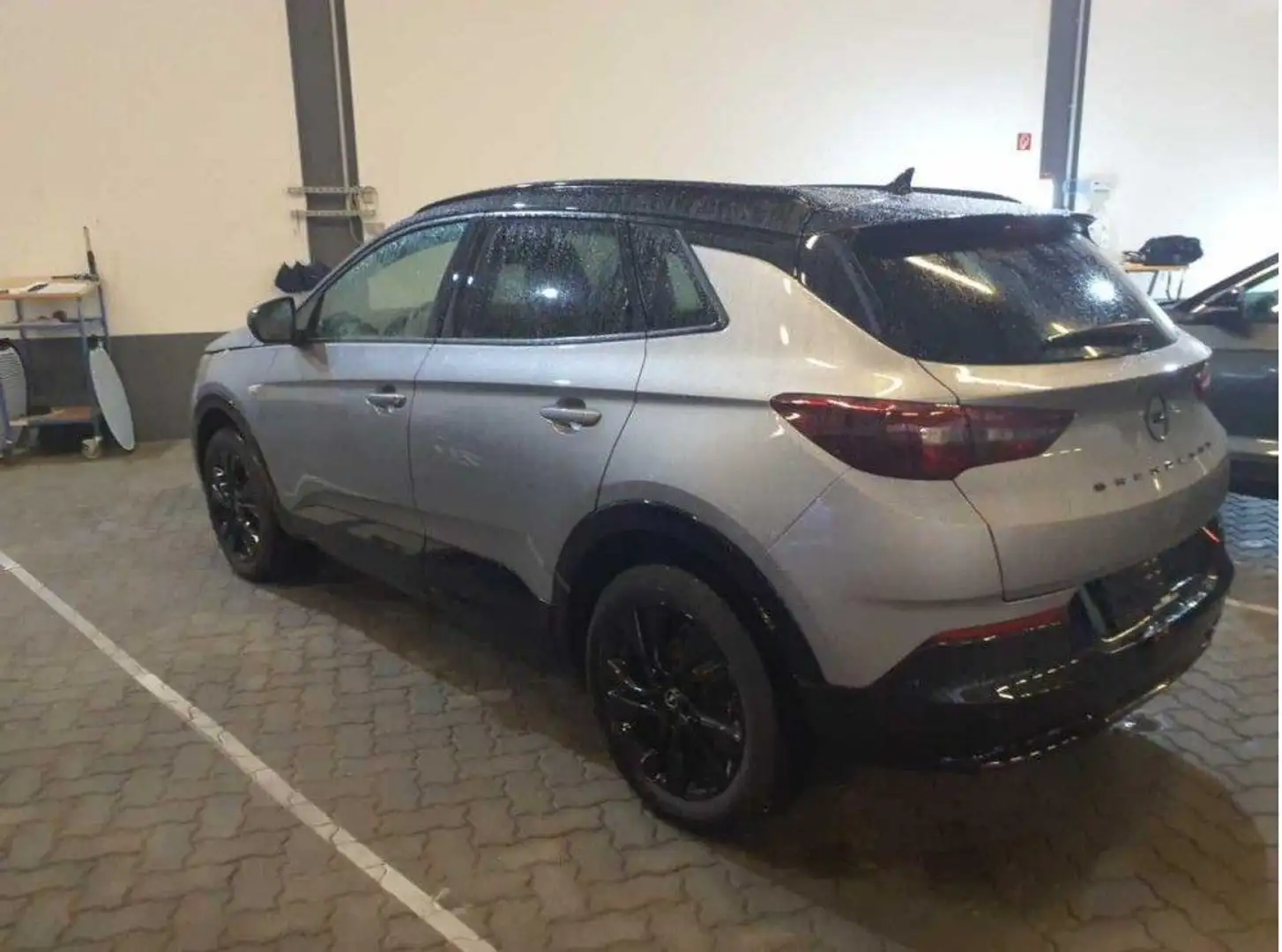 Opel Grandland 1.5CDTI AT*GS Line*NaviPro*Kamera*LED* Grau - 2