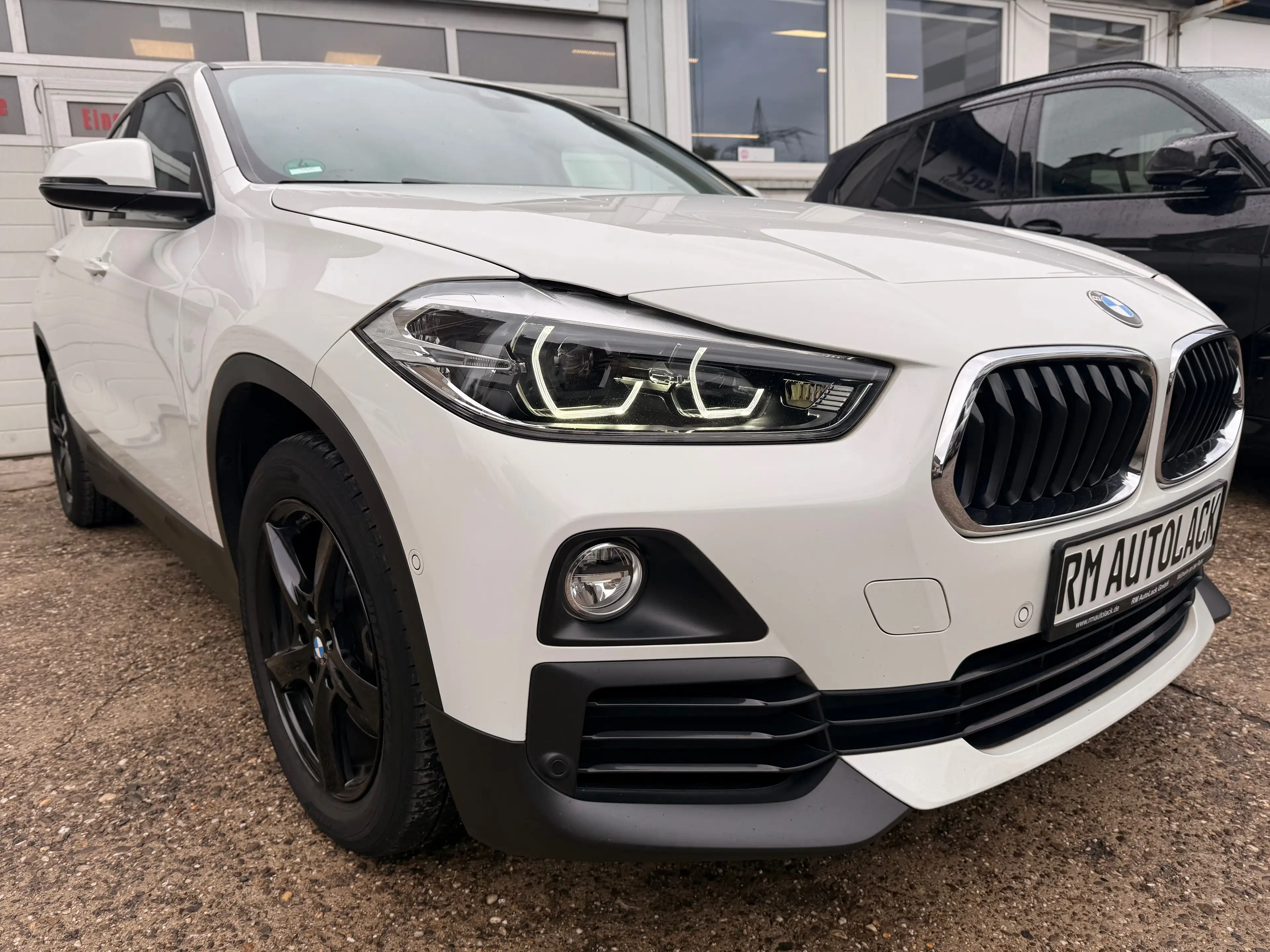 BMW X2 sDrive 20 i Advantage Navi Aut.Heckklappe LED-Scheinwerfer Sitzheizung — photo 3