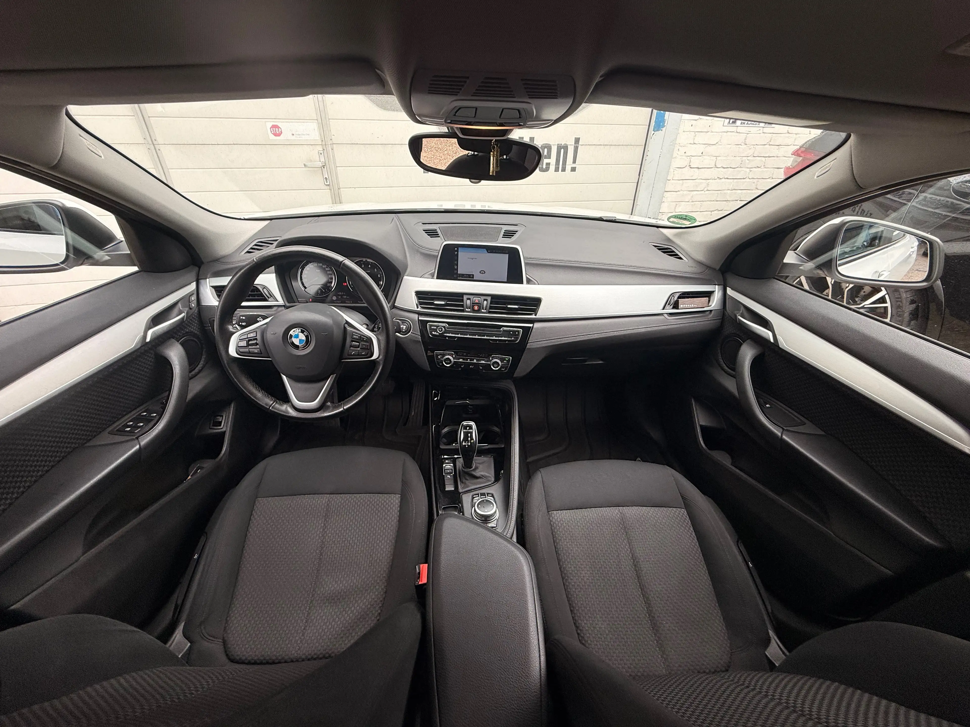 BMW X2 sDrive 20 i Advantage Navi Aut.Heckklappe LED-Scheinwerfer Sitzheizung — photo 5