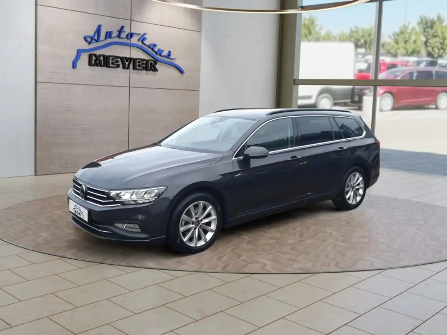 Volkswagen Passat Variant 1.5 TSI DSG Navi/Led/ACC/WP Gris - 1