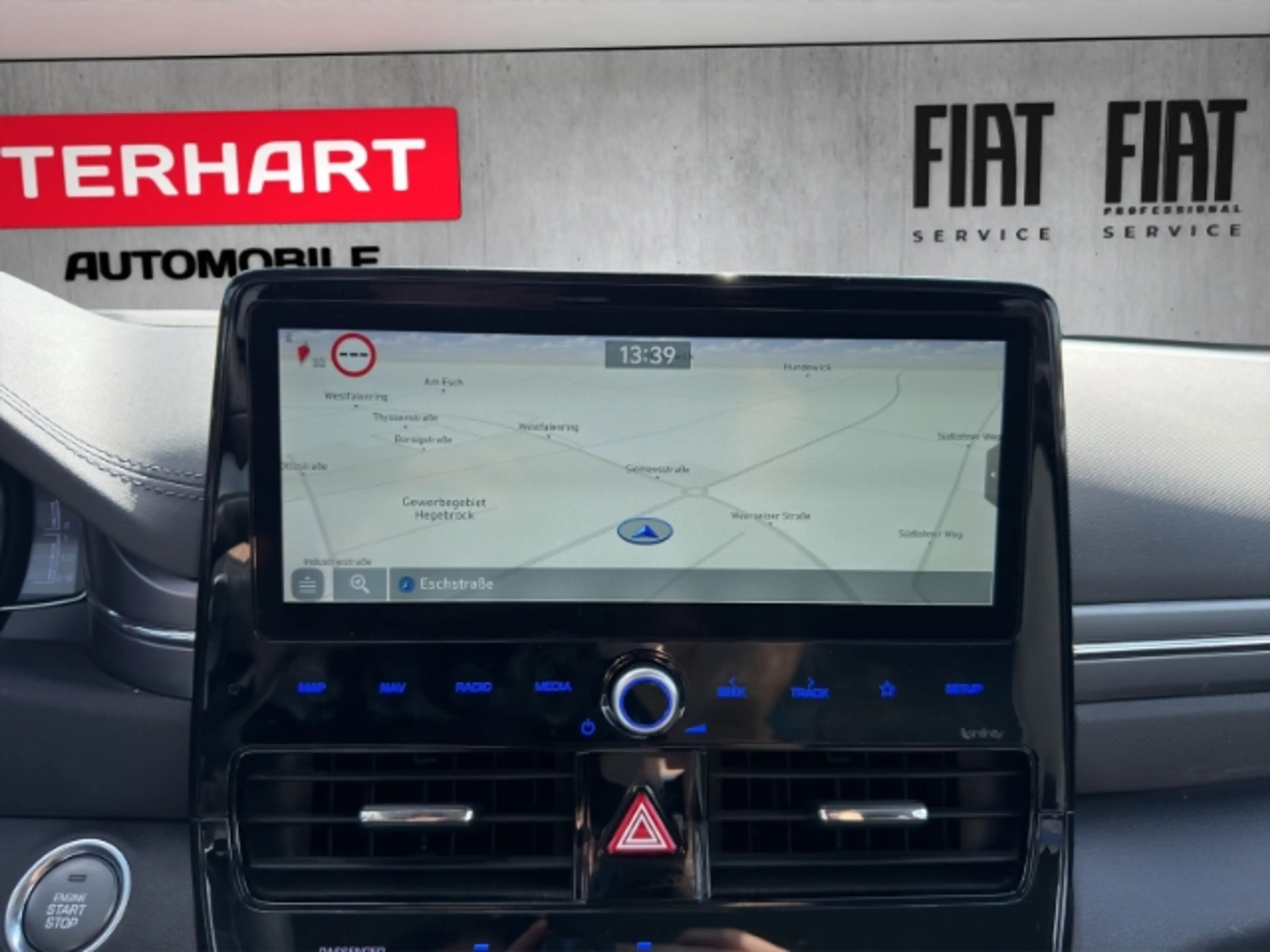 Hyundai IONIQ Style Hybrid — photo 13