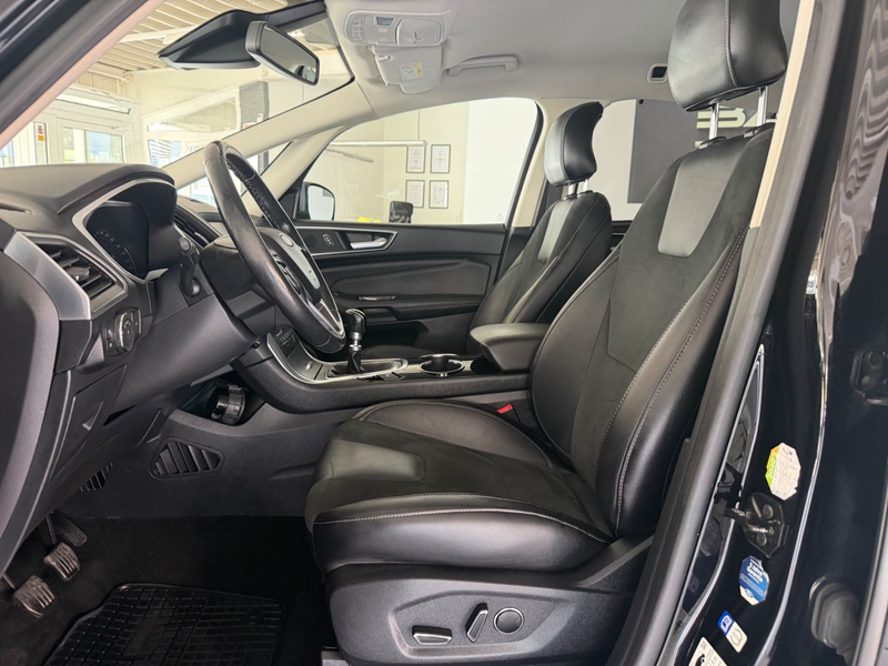Ford S-Max S-MAX Titanium — photo 21