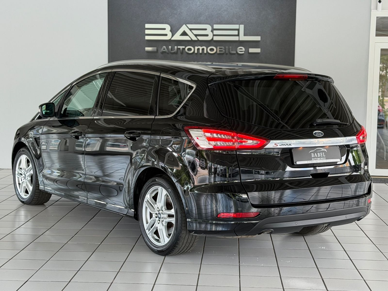 Ford S-Max S-MAX Titanium — photo 4