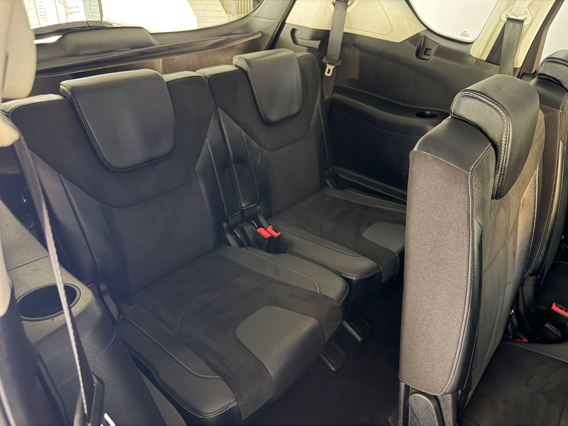 Ford S-Max S-MAX Titanium — photo 28
