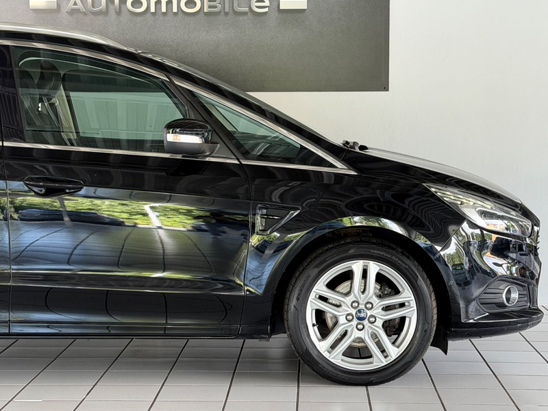 Ford S-Max S-MAX Titanium — photo 12
