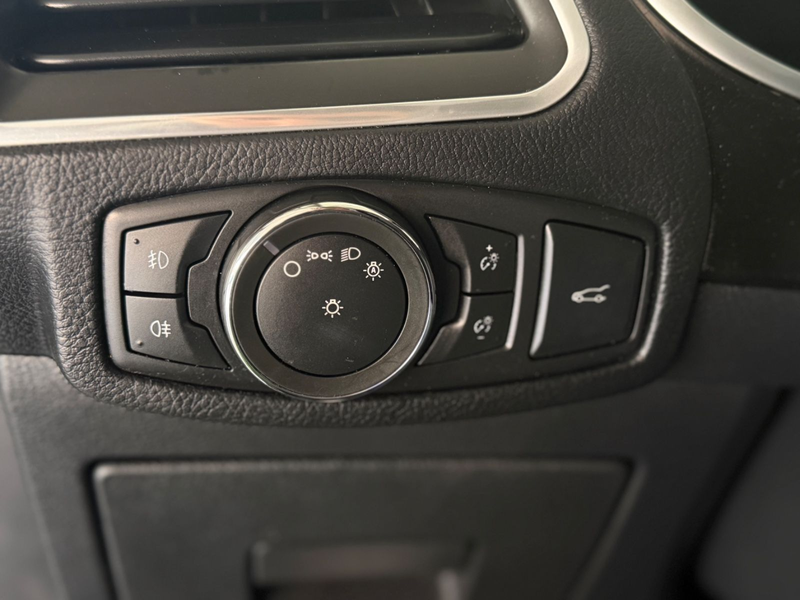 Ford S-Max S-MAX Titanium — photo 38