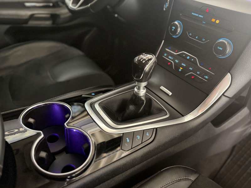 Ford S-Max S-MAX Titanium — photo 32