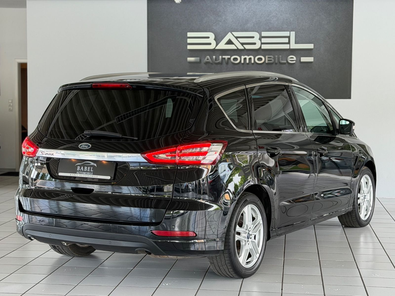 Ford S-Max S-MAX Titanium — photo 3