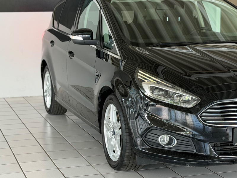 Ford S-Max S-MAX Titanium — photo 8