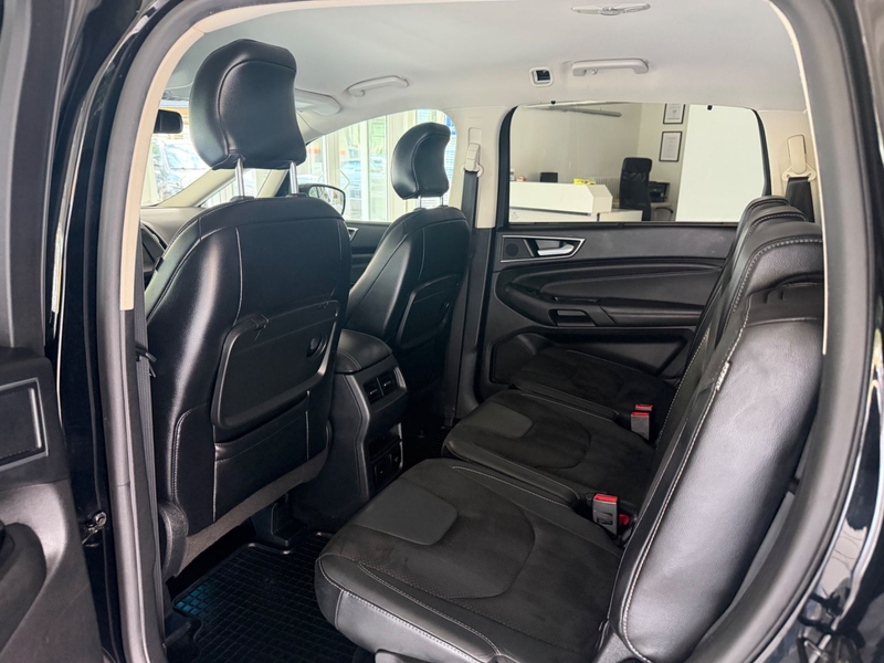 Ford S-Max S-MAX Titanium — photo 42