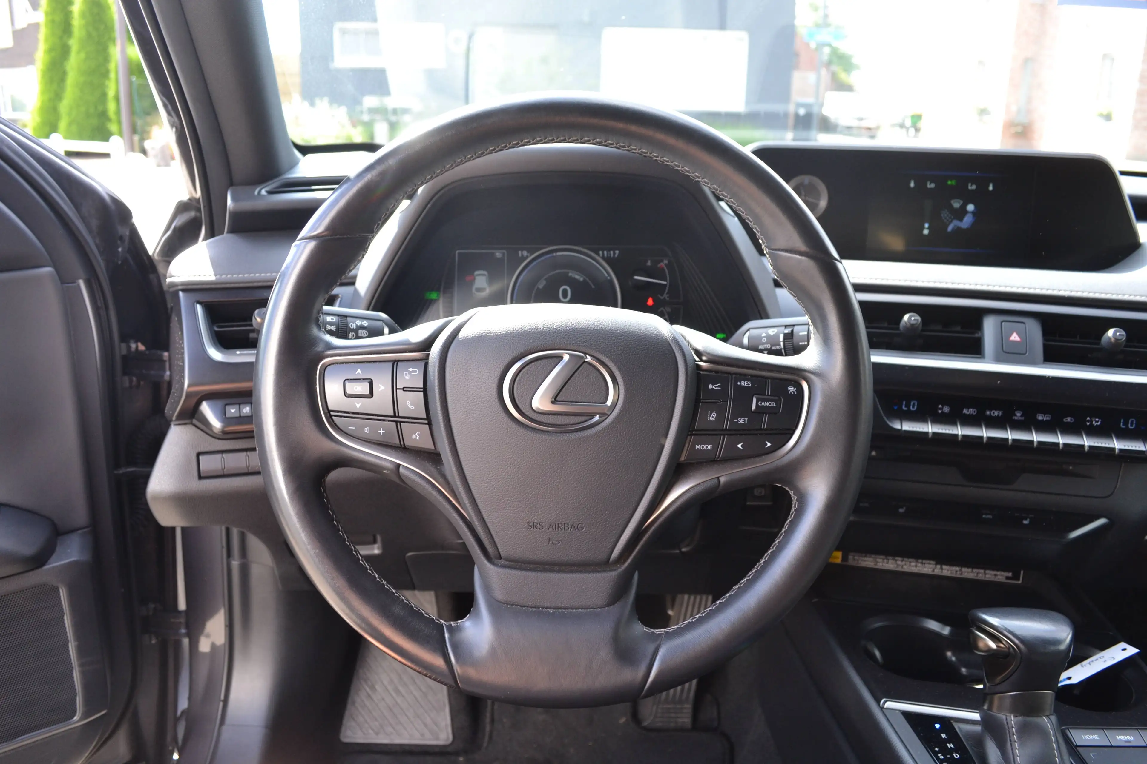Lexus UX 250h LED/LEDER/NIEUWSTAAT — photo 8