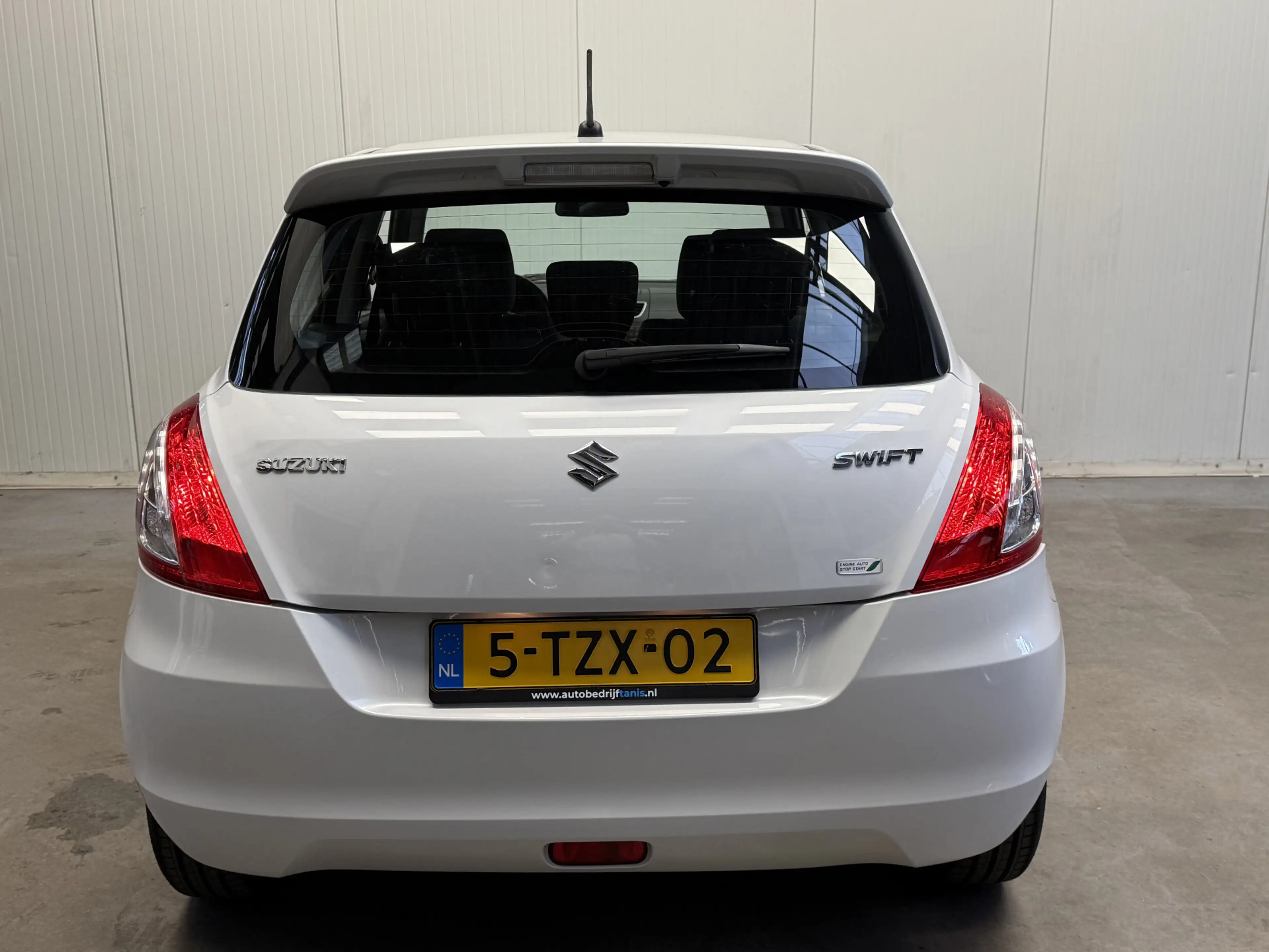 Suzuki Swift 1.2 Bandit EASSS SPORTVELGEN-AIRCO-AUDIO/CD-SPOILE — photo 32