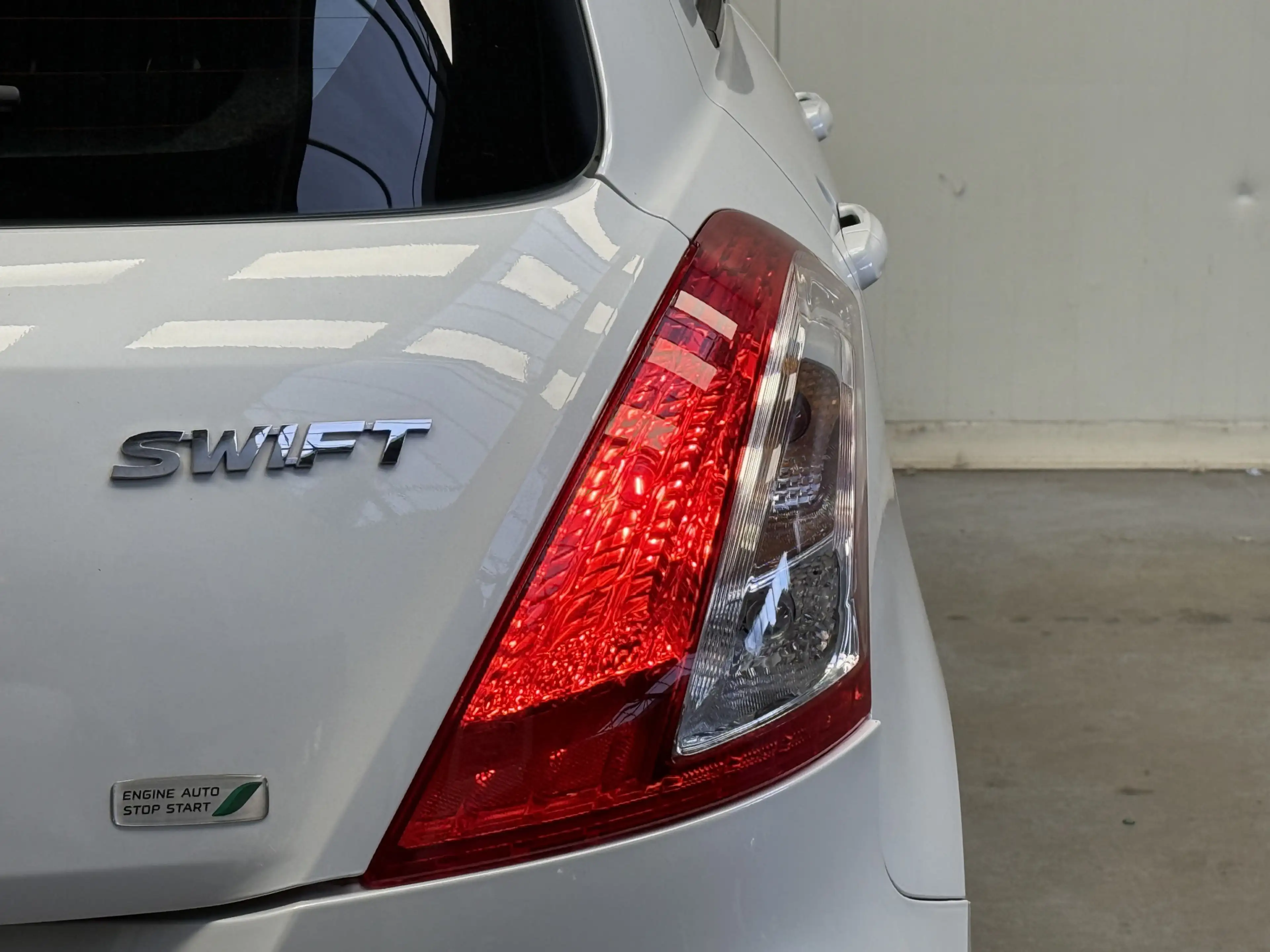 Suzuki Swift 1.2 Bandit EASSS SPORTVELGEN-AIRCO-AUDIO/CD-SPOILE — photo 15
