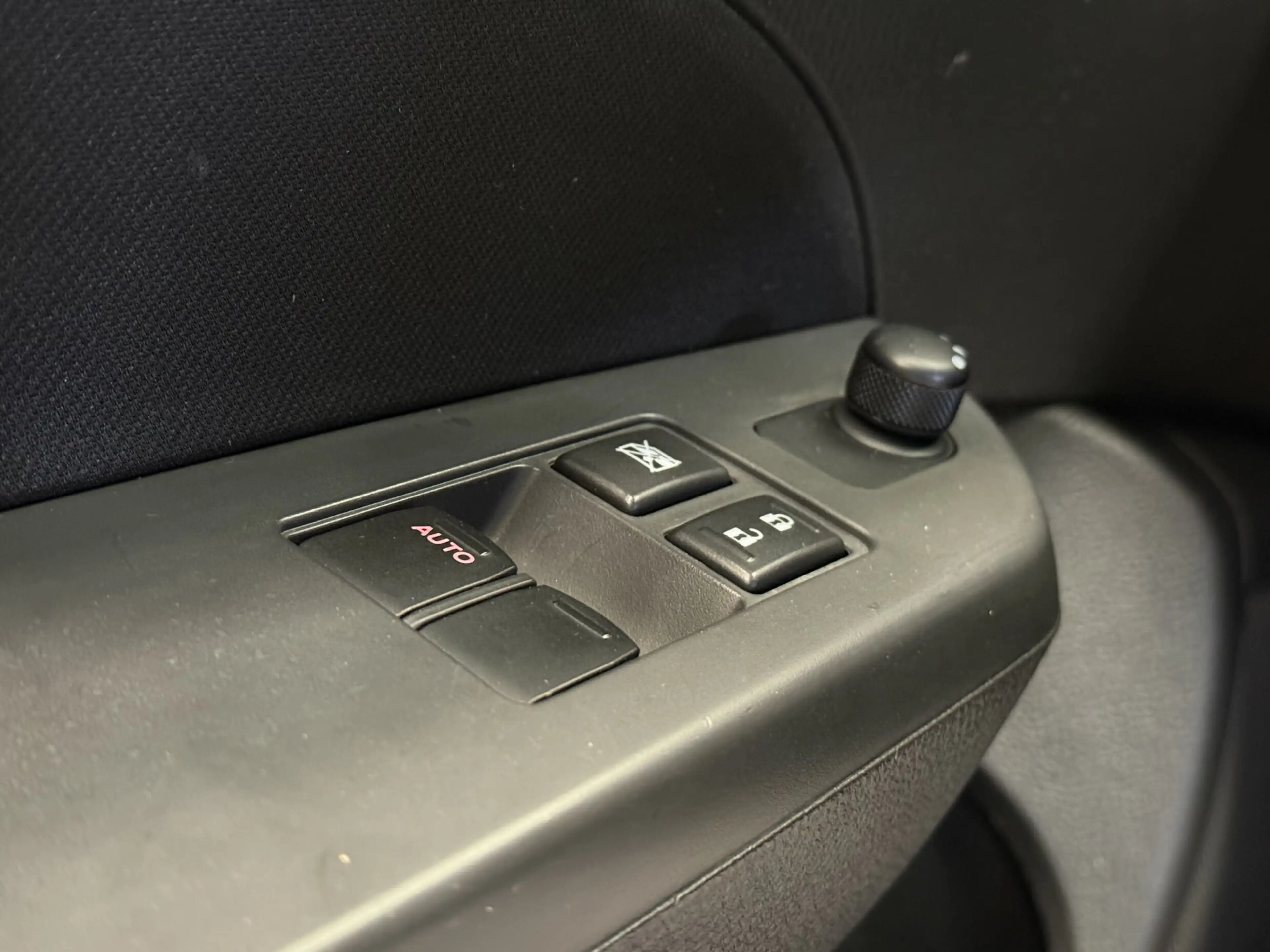 Suzuki Swift 1.2 Bandit EASSS SPORTVELGEN-AIRCO-AUDIO/CD-SPOILE — photo 24