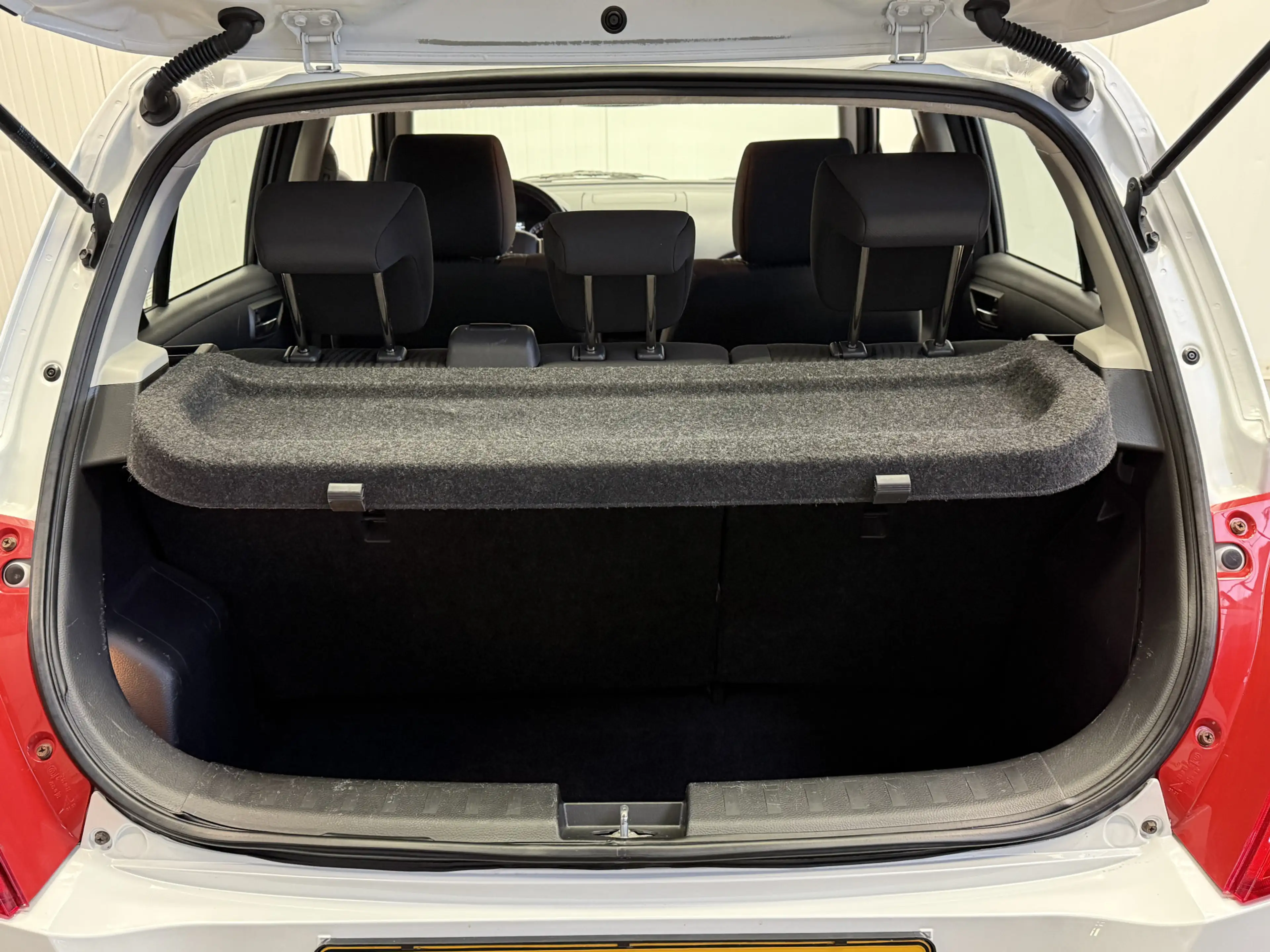 Suzuki Swift 1.2 Bandit EASSS SPORTVELGEN-AIRCO-AUDIO/CD-SPOILE — photo 29