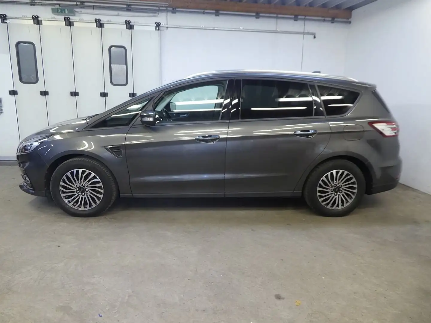 Ford S-Max 2.0 EcoBlue Aut. AHK, ACC, LED, Winter-Paket Grau - 2