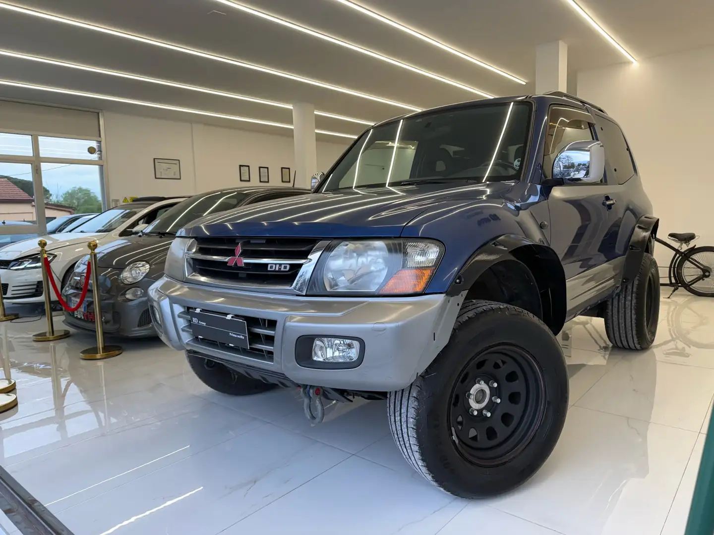 Mitsubishi Pajero 3p 3.2 tdi 16v di-d GLS Rialazato Automatico Azul - 1