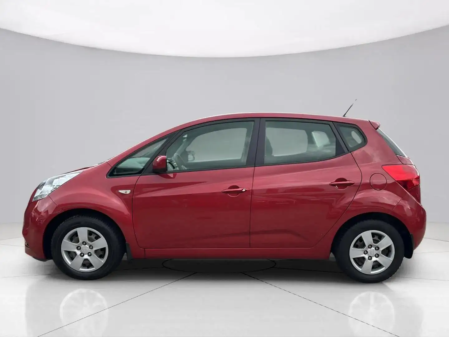 Kia Venga Spirit*Automatik*1.Hand*HU/AU Neu*SHZ*USB*AUX*PDC* Roşu - 2