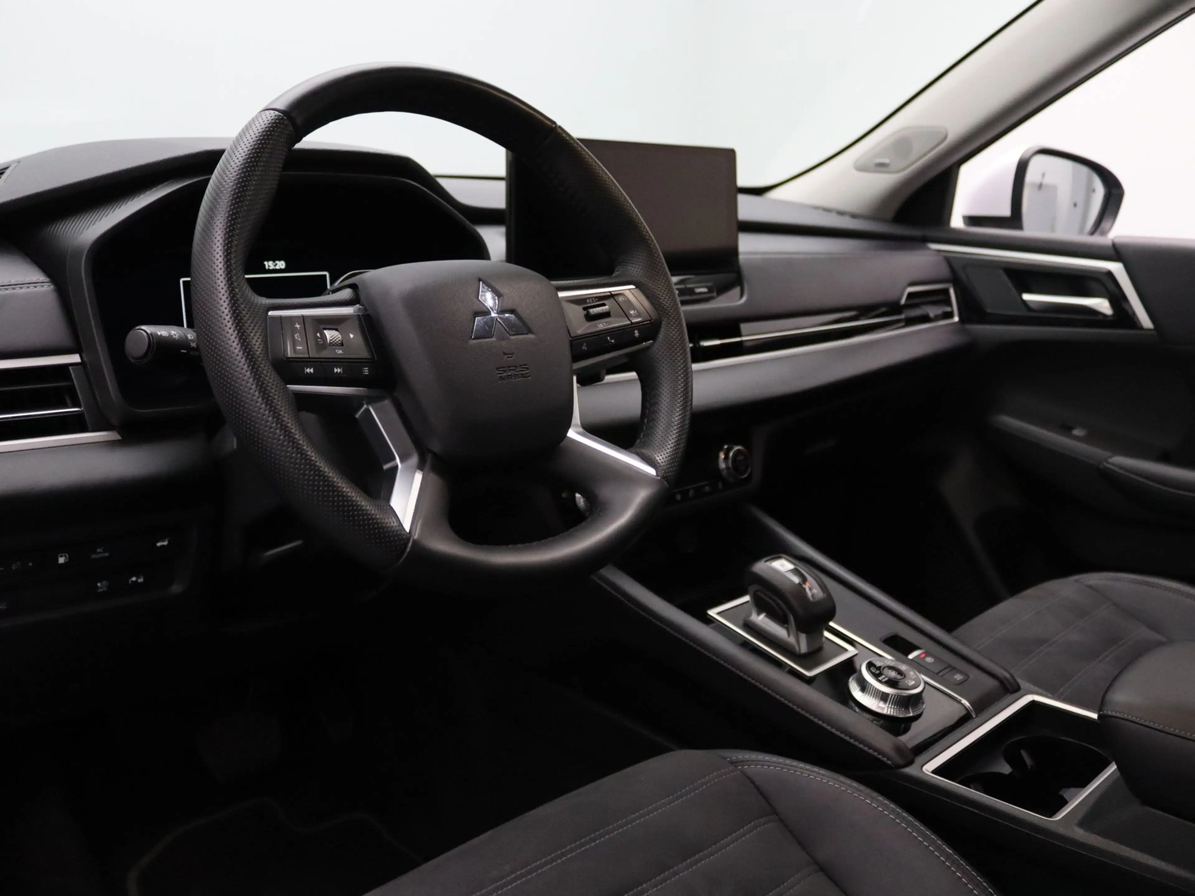 Mitsubishi Outlander 306pk PHEV First Edition Apple Carplay/Android Aut — photo 3