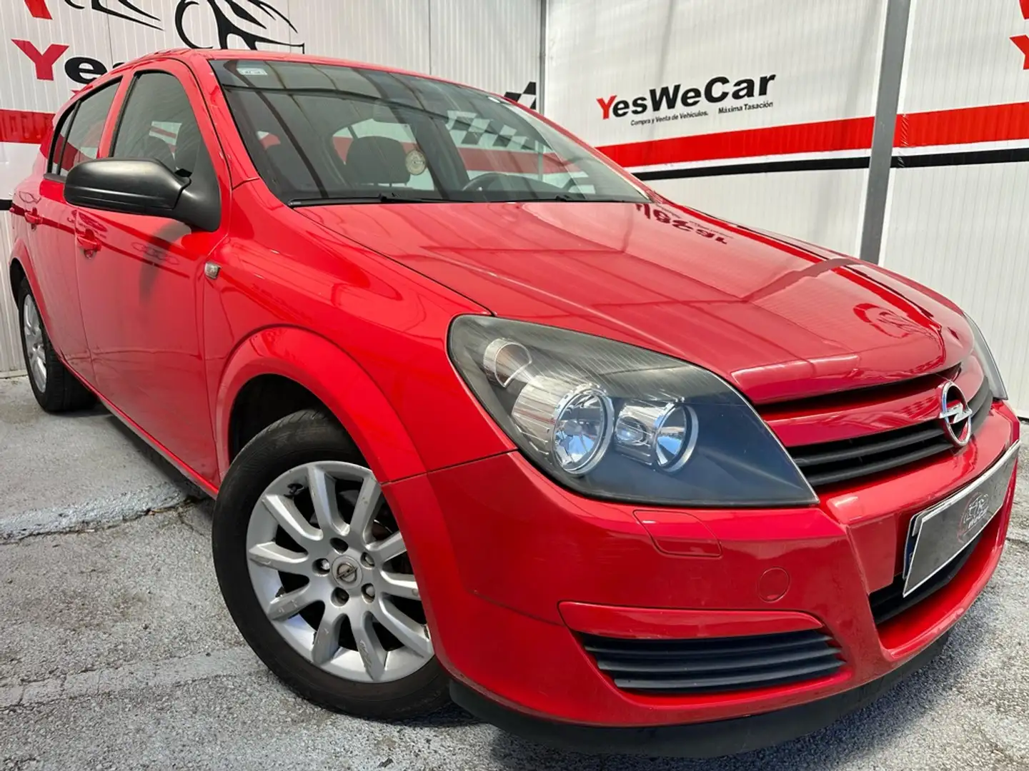 Opel Astra 1.7CDTi Enjoy Червоний - 1