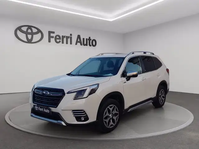 Subaru Forester 2.0i e-boxer free lineartronic