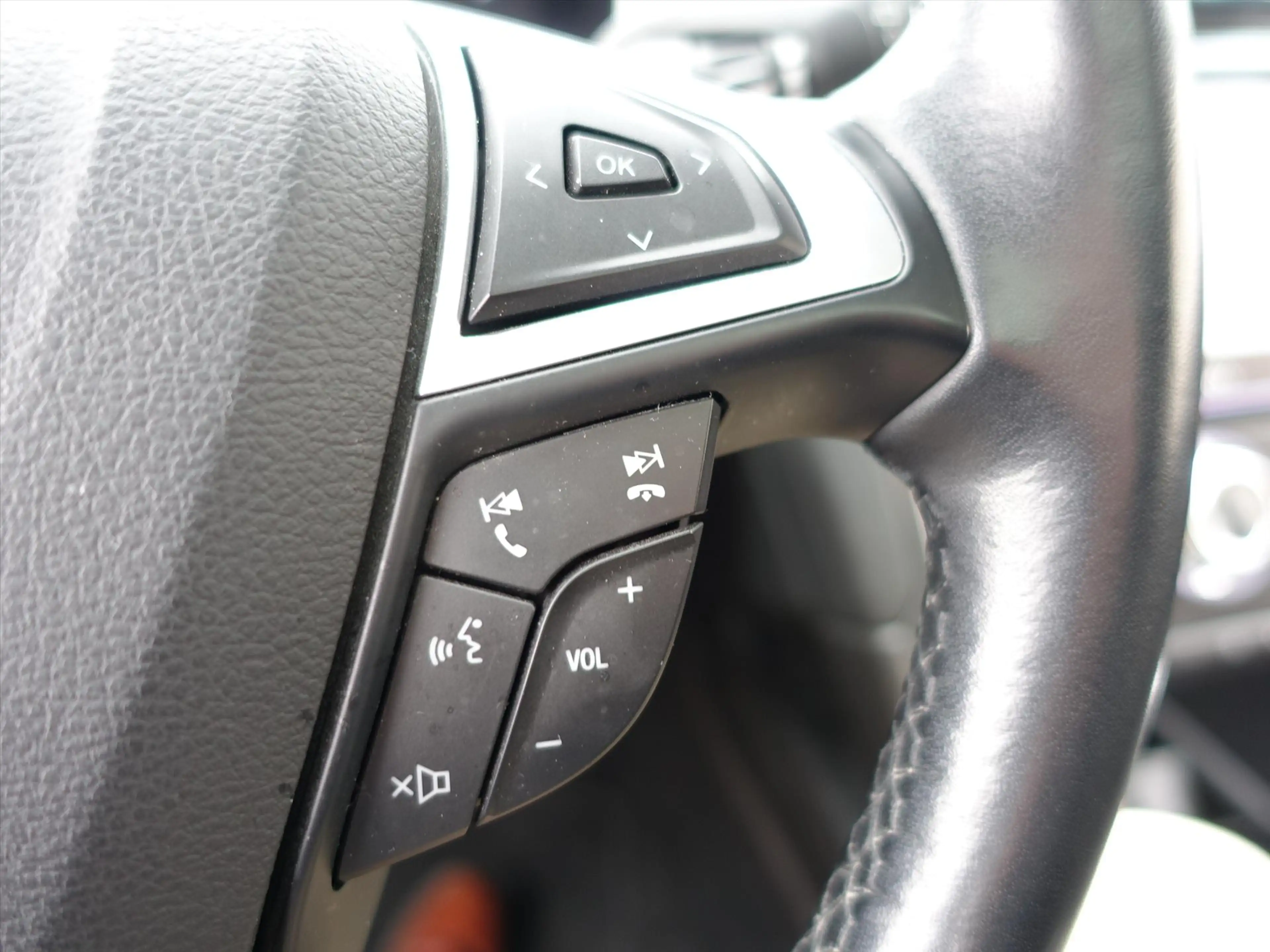 Ford Mondeo Wagon 2.0 HEV 187pk eCVT Titanium 4 Seizoenenbande — photo 31