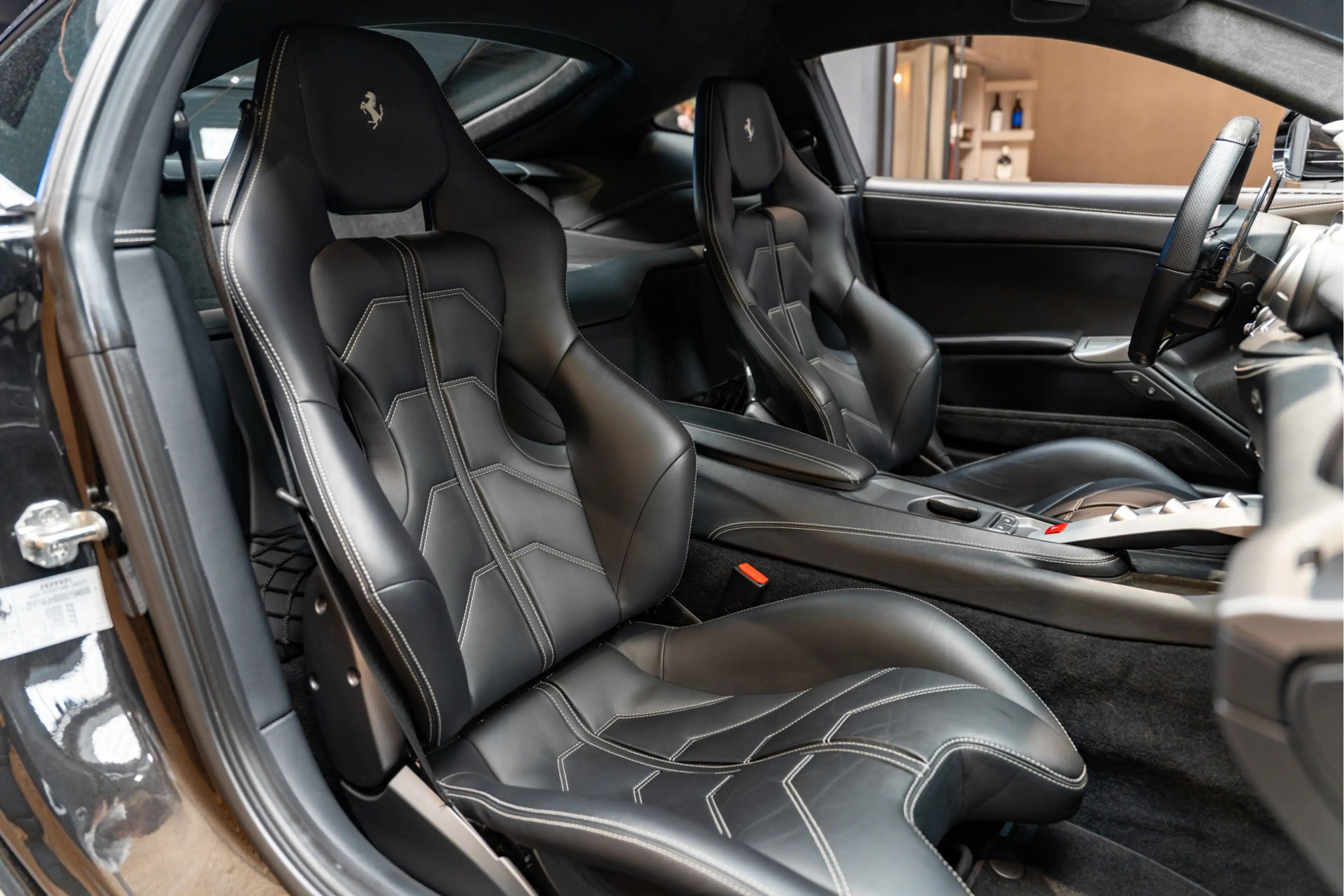 Ferrari F12 Berlinetta HELE FULL Dealer Maintenance 6.3 Berlin — photo 29