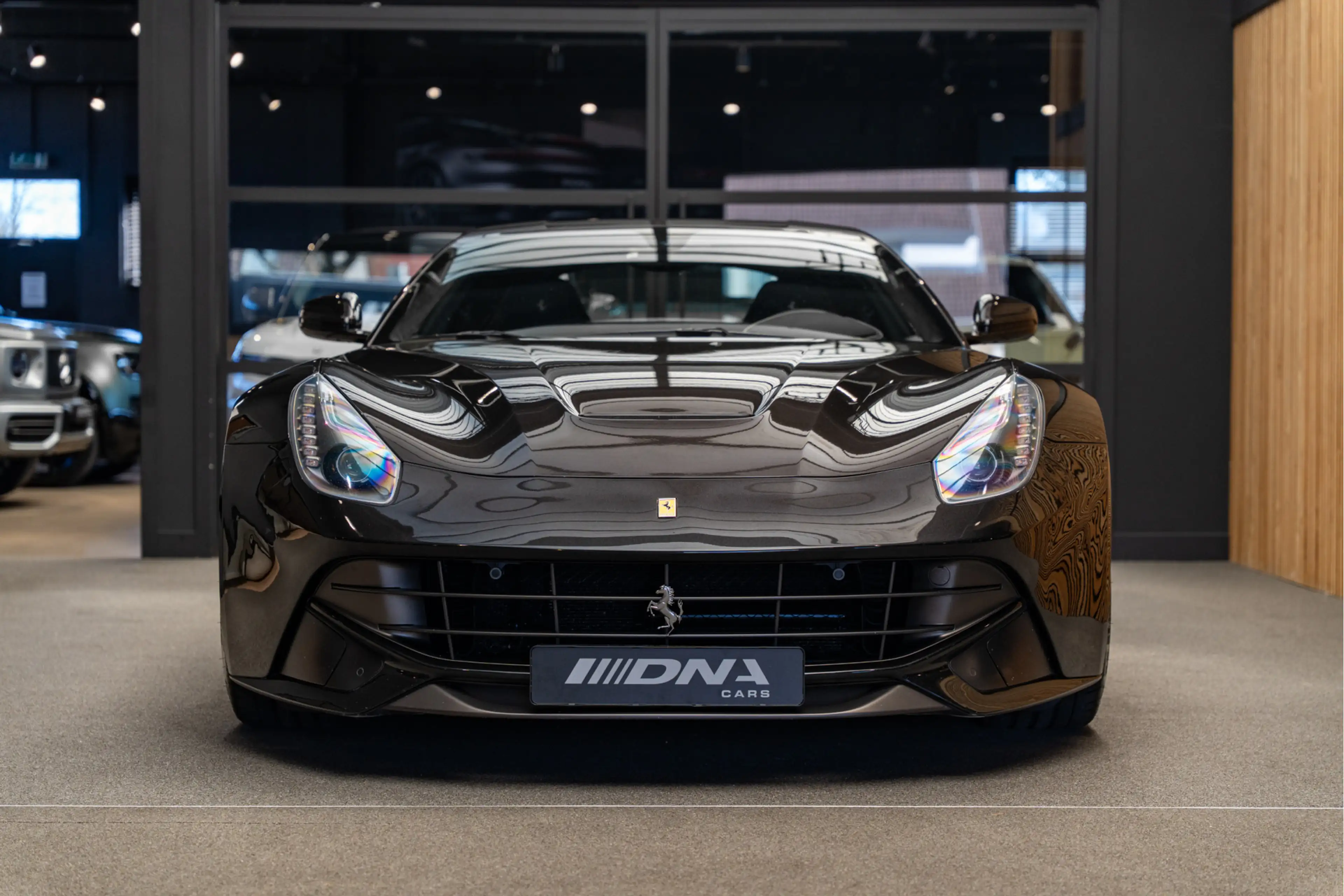 Ferrari F12 Berlinetta HELE FULL Dealer Maintenance 6.3 Berlin — photo 2