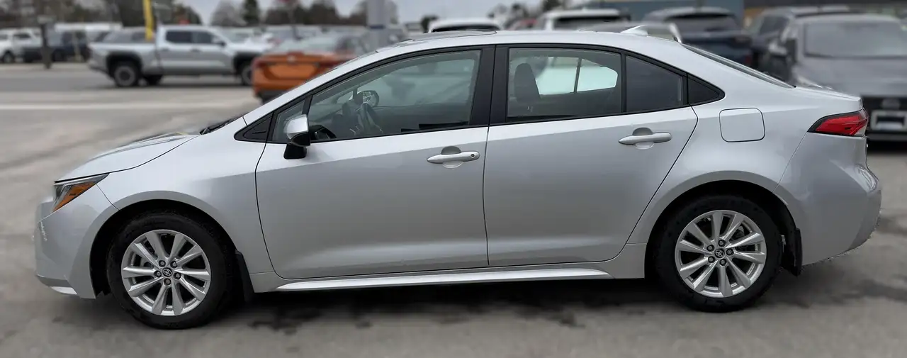 Toyota Corolla снимка Toyota Corolla