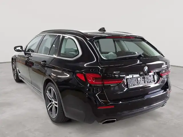 BMW 5 Series view 2