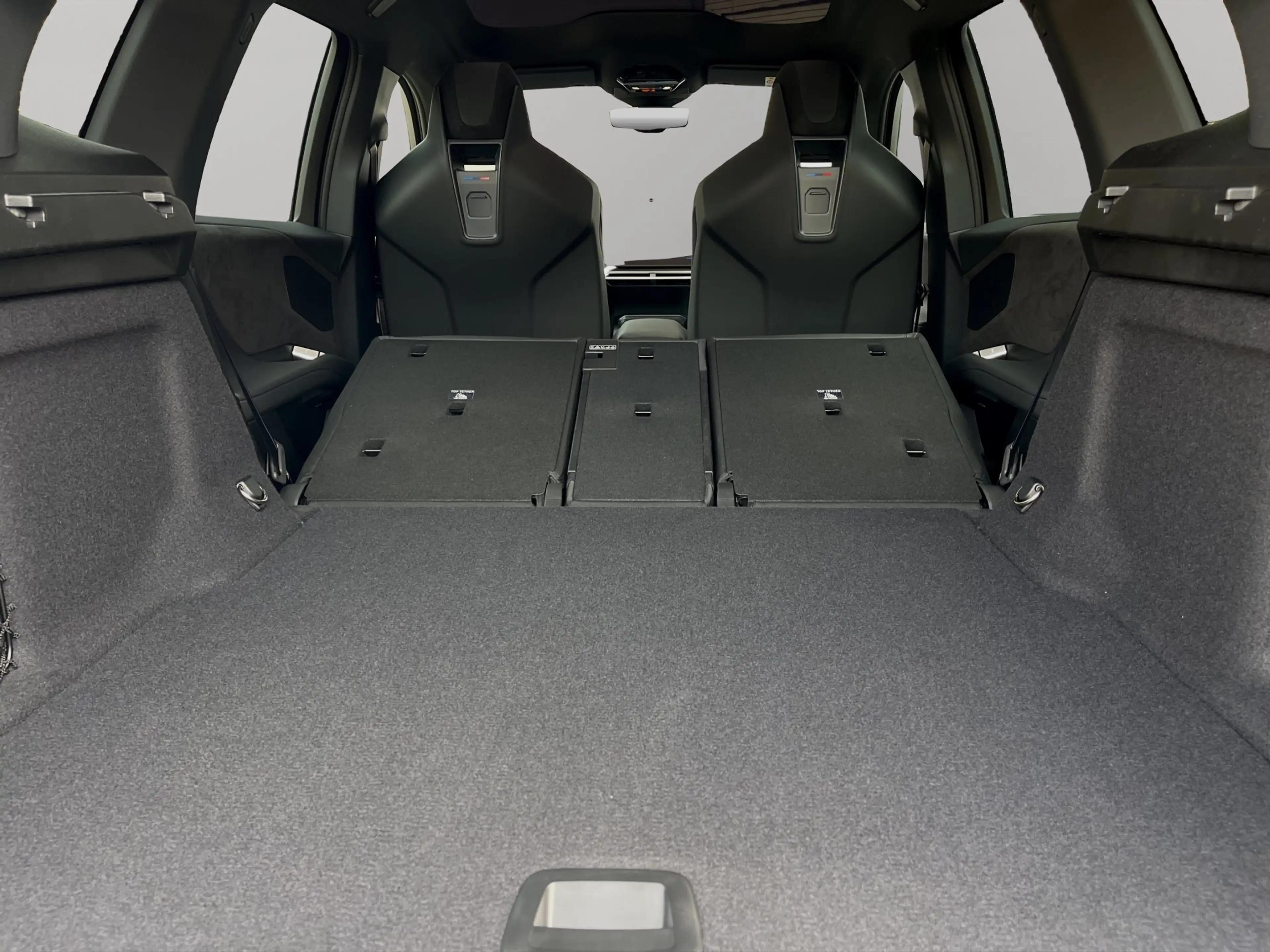 BMW iX3 40 M Sport Pro 21"LM AHK Glasdach — photo 13