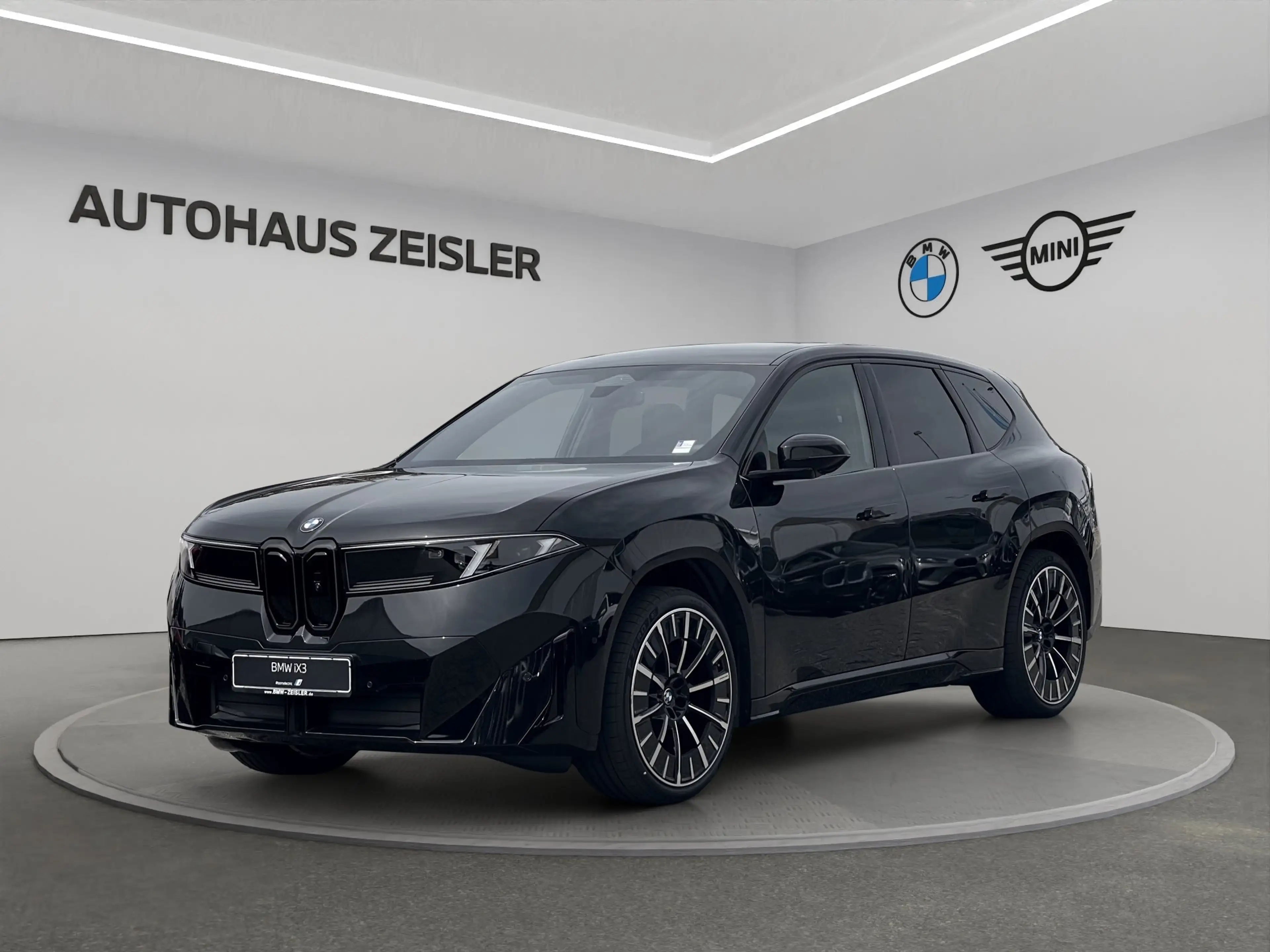 BMW iX3 40 M Sport Pro 21"LM AHK Glasdach